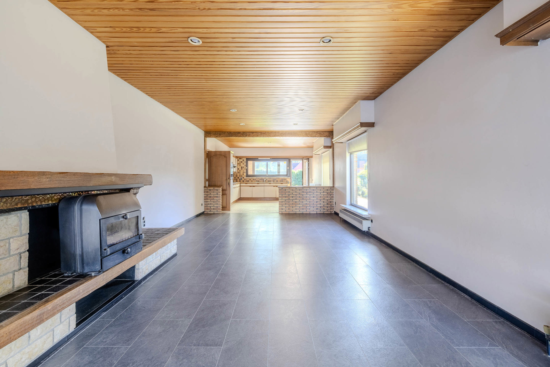 Instapklare, rustig gelegen woning op mooi perceel van 587 m²!