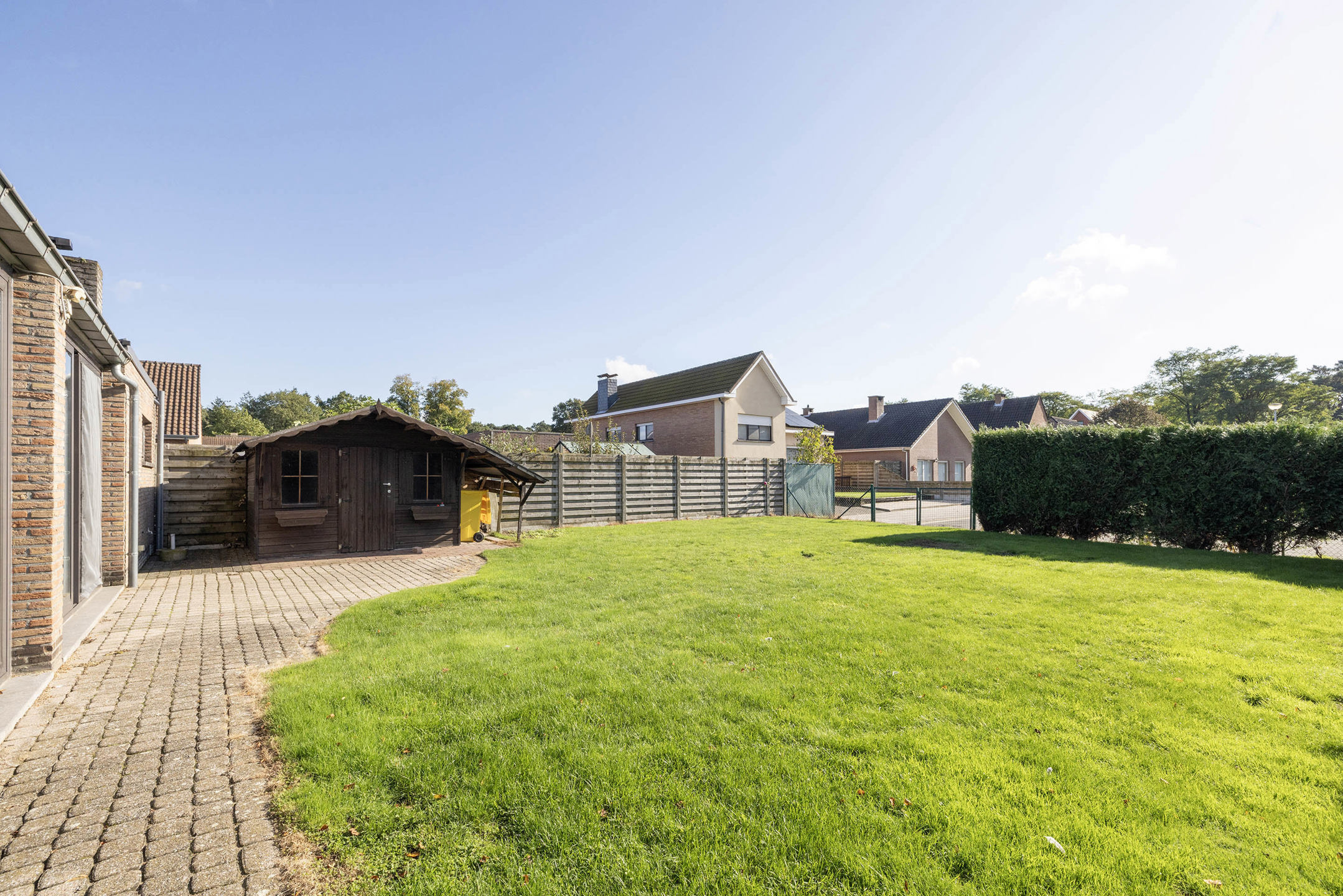 Instapklare, rustig gelegen woning op mooi perceel van 587 m²!