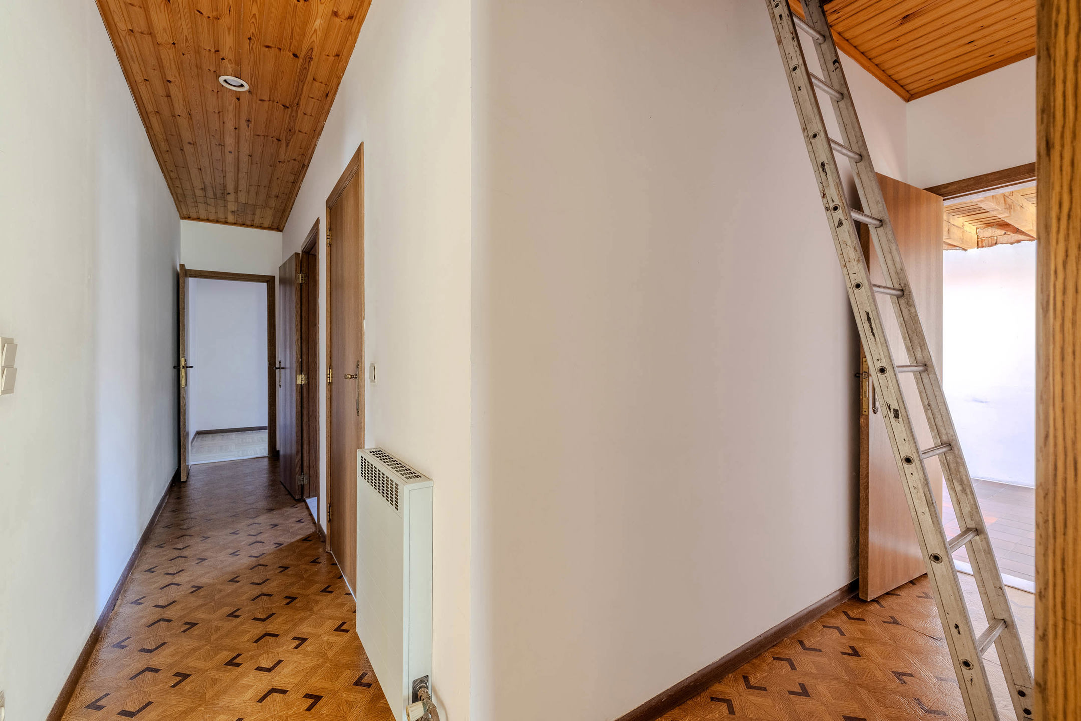 Instapklare, rustig gelegen woning op mooi perceel van 587 m²!