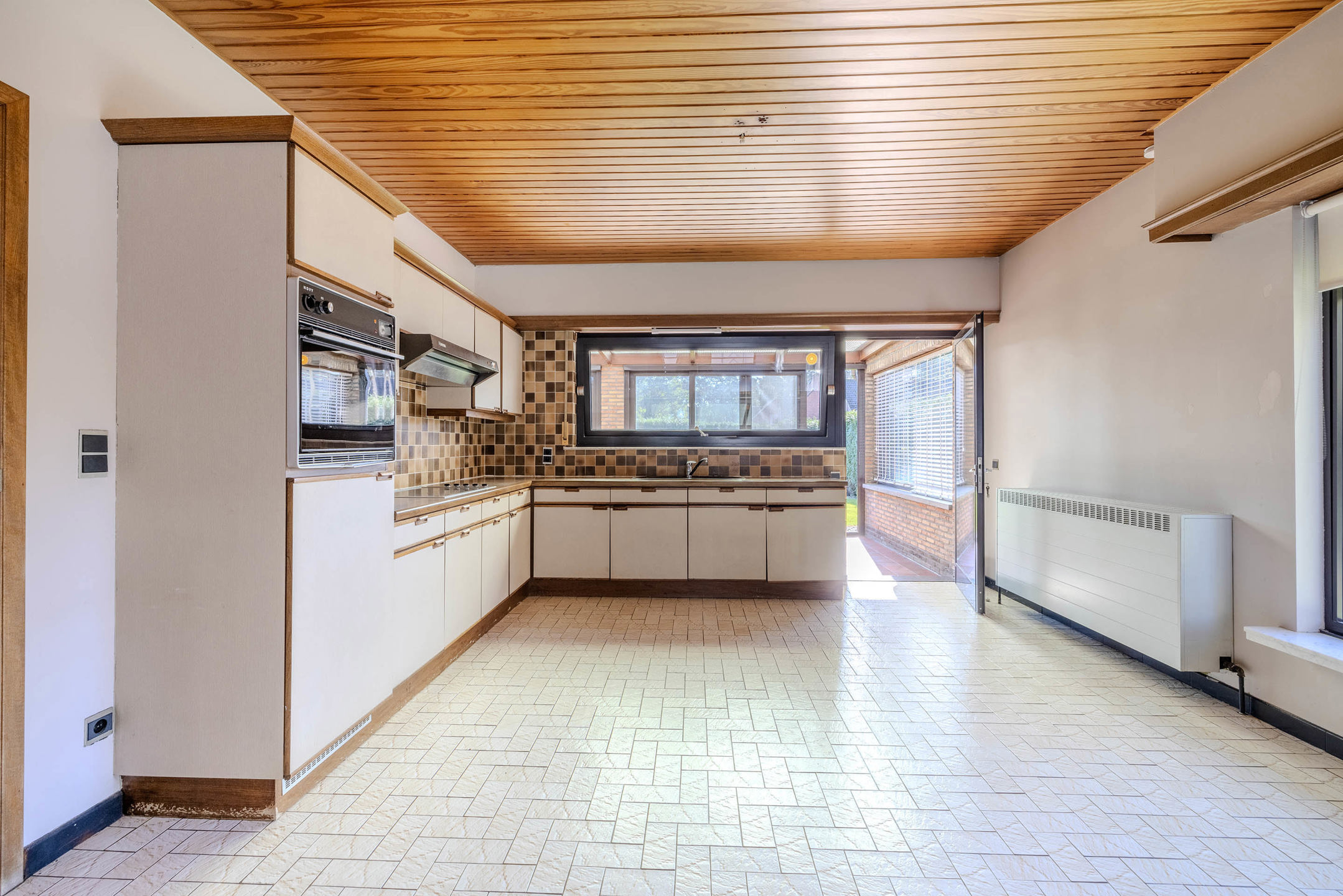 Instapklare, rustig gelegen woning op mooi perceel van 587 m²!