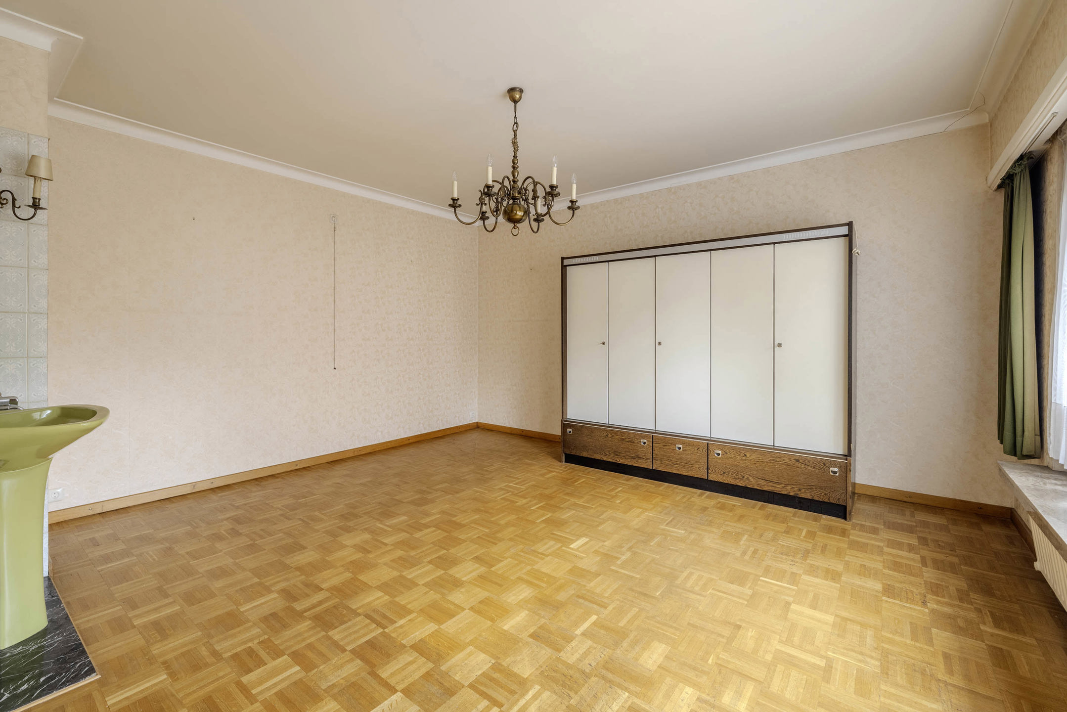 Woning in centrum Sint-Lenaarts op mooi perceel van 614 m²!