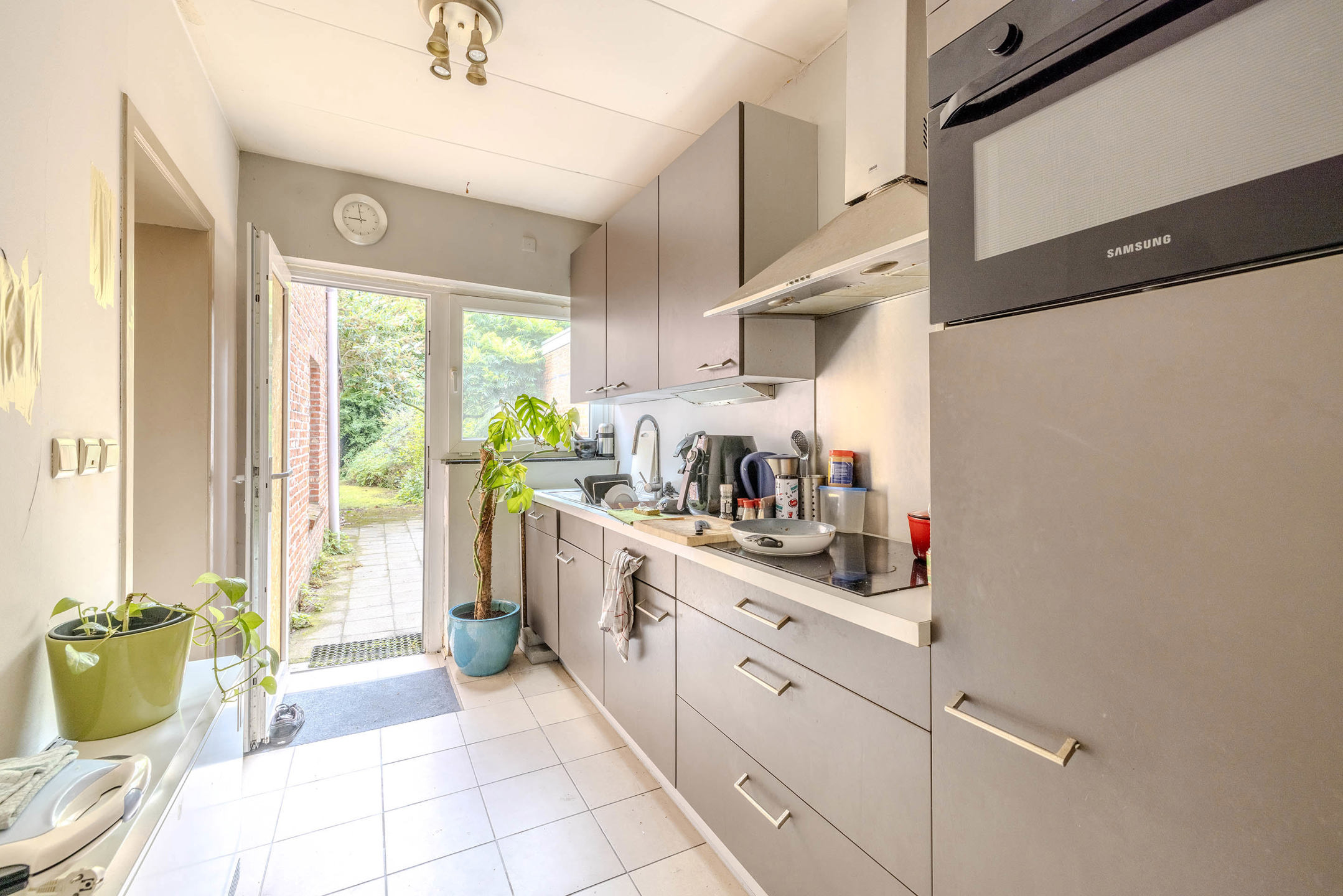 woning onderverdeeld in 2 appartementen