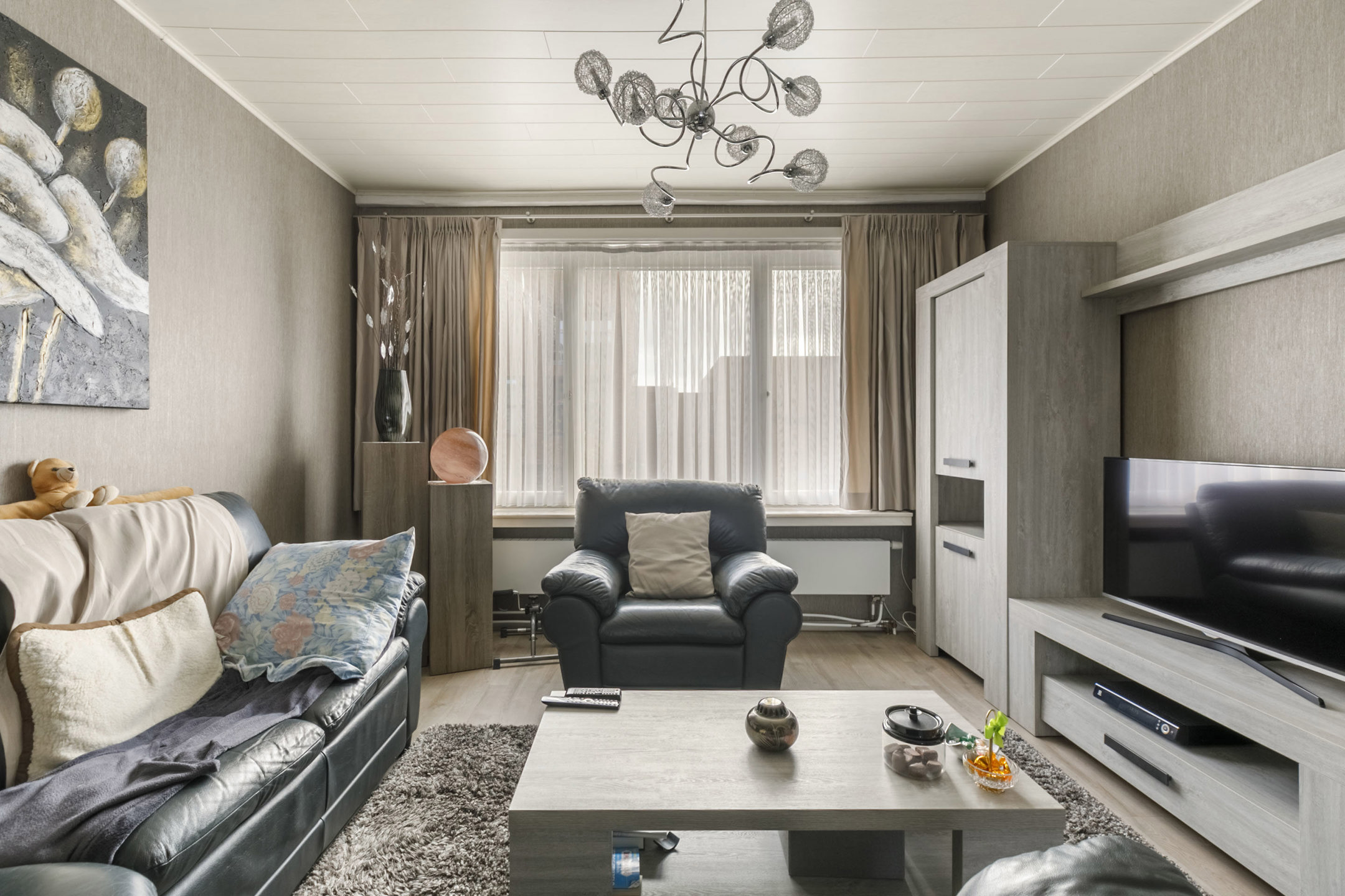 Handelshuis in centrum Malle, voormalig café Central!