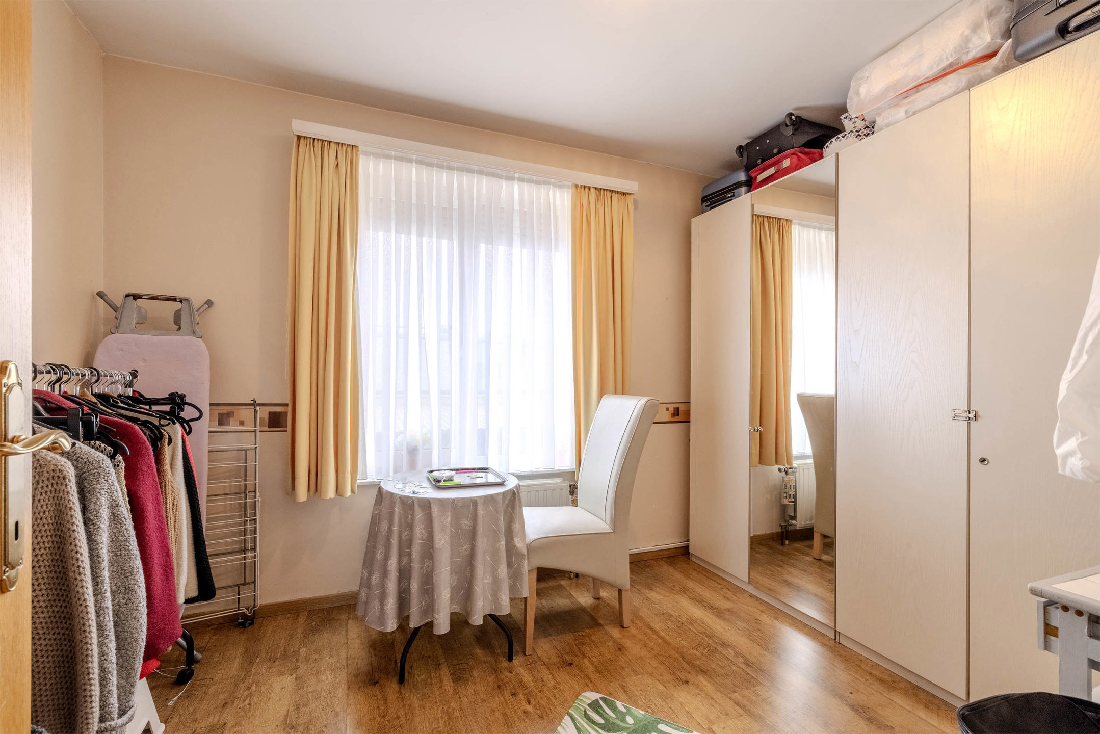 Appartement 1ste verdieping (links)
