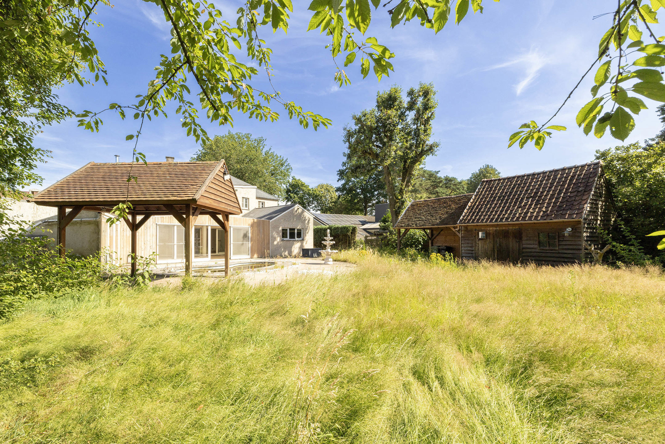 Villa met 5 slaapkamers op toplocatie