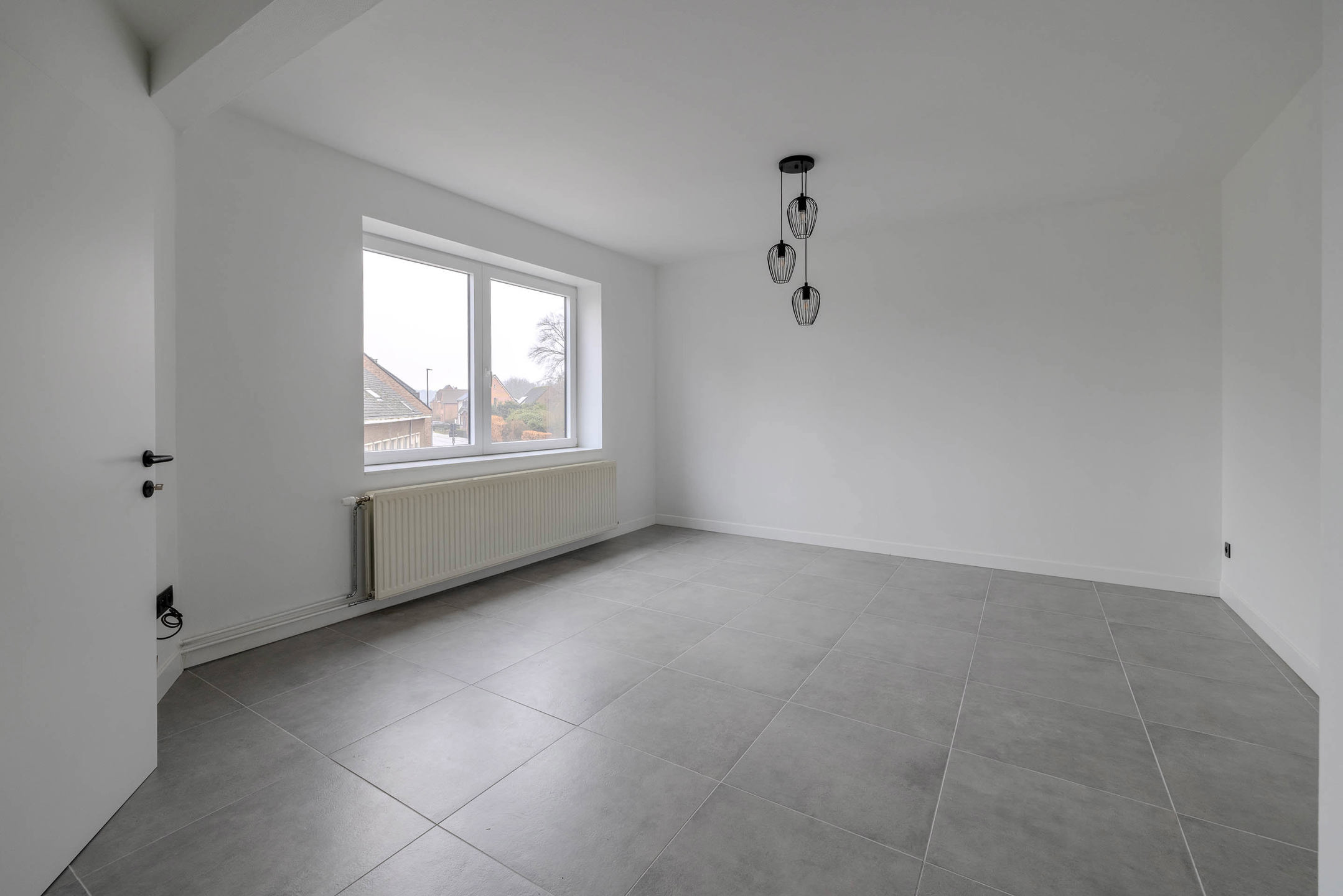 Trendy gerenoveerd appartement met 2 slaapkamers en garage