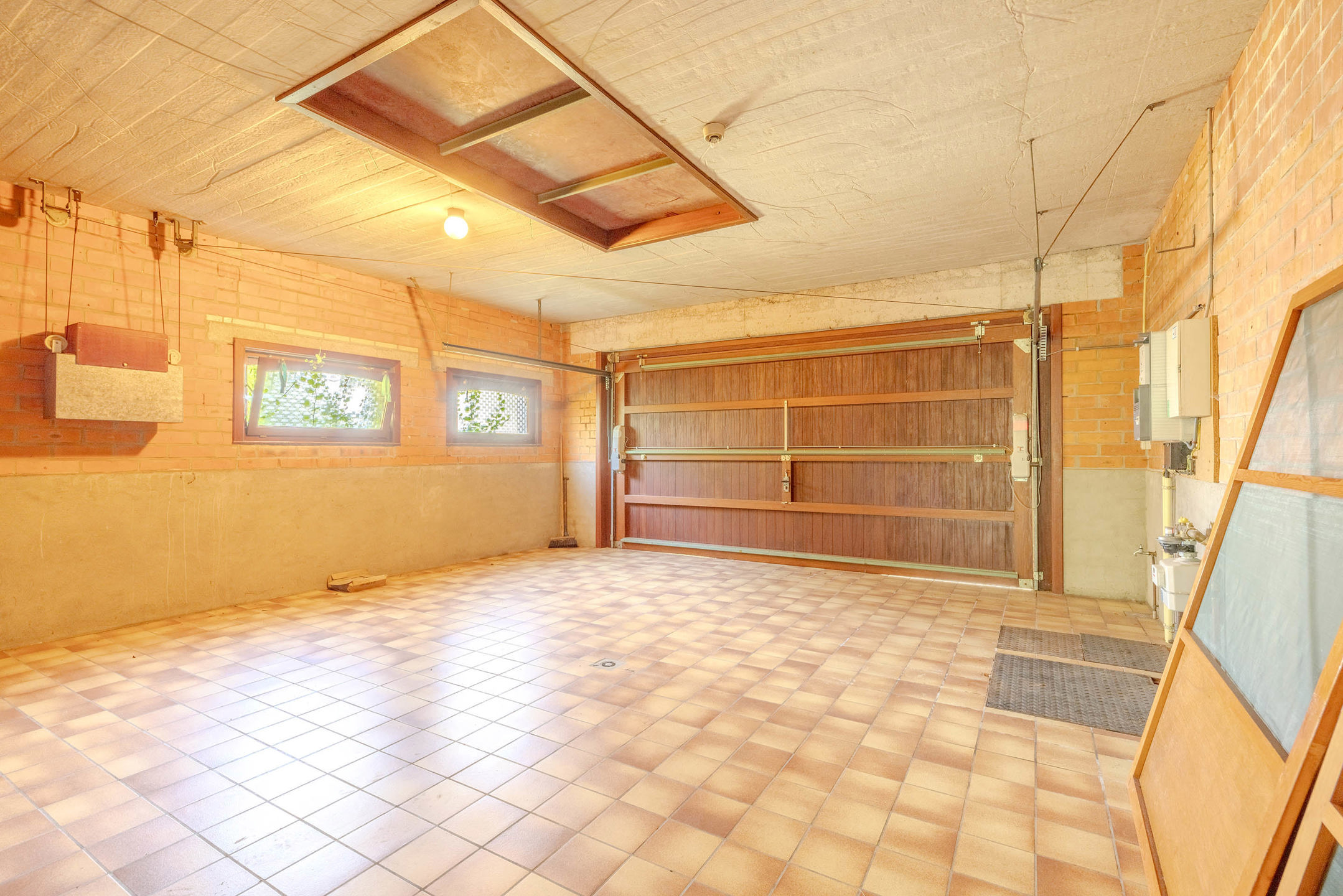 Villa met 5 slaapkamers op 2.400m²