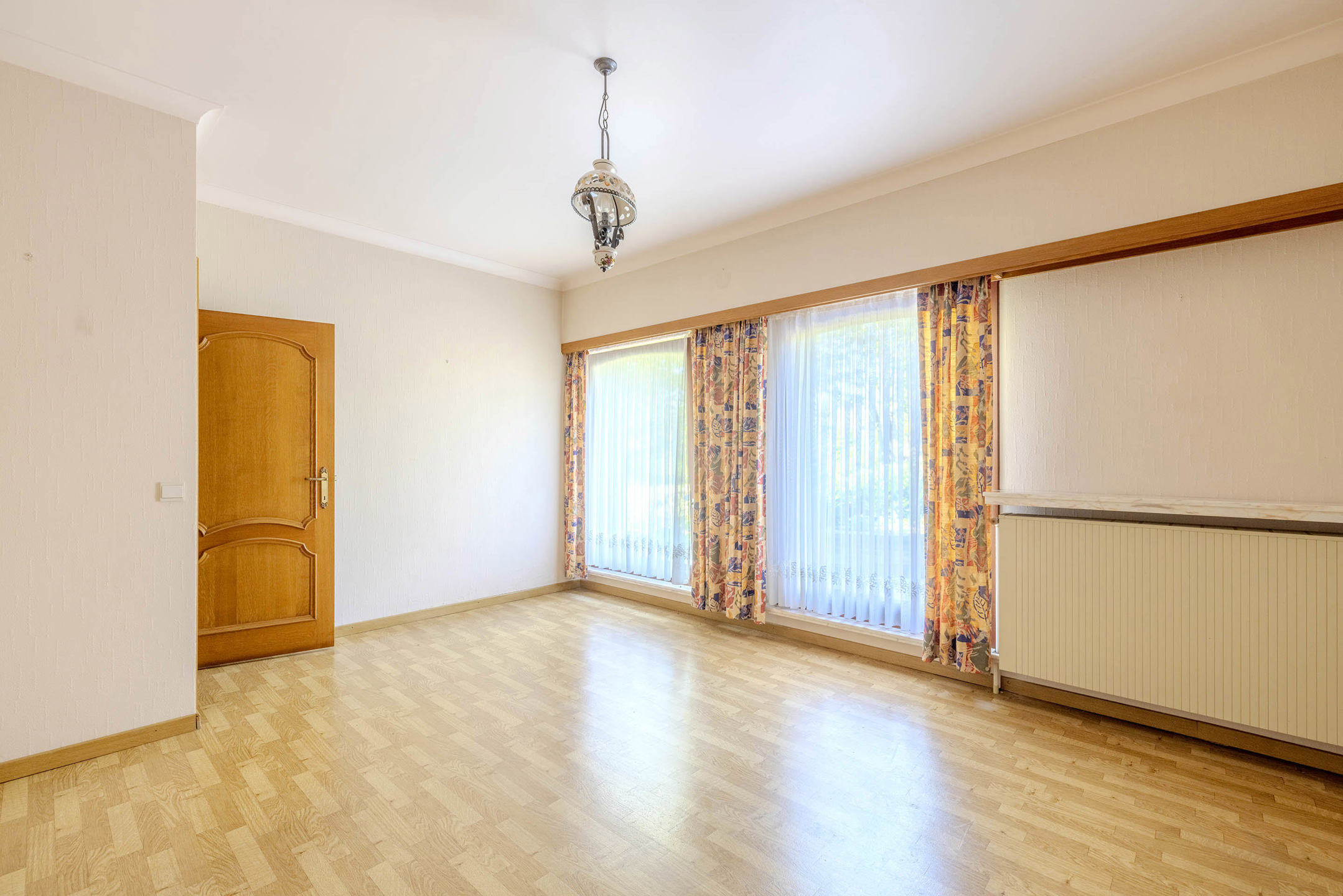Villa met 5 slaapkamers op 2.400m²
