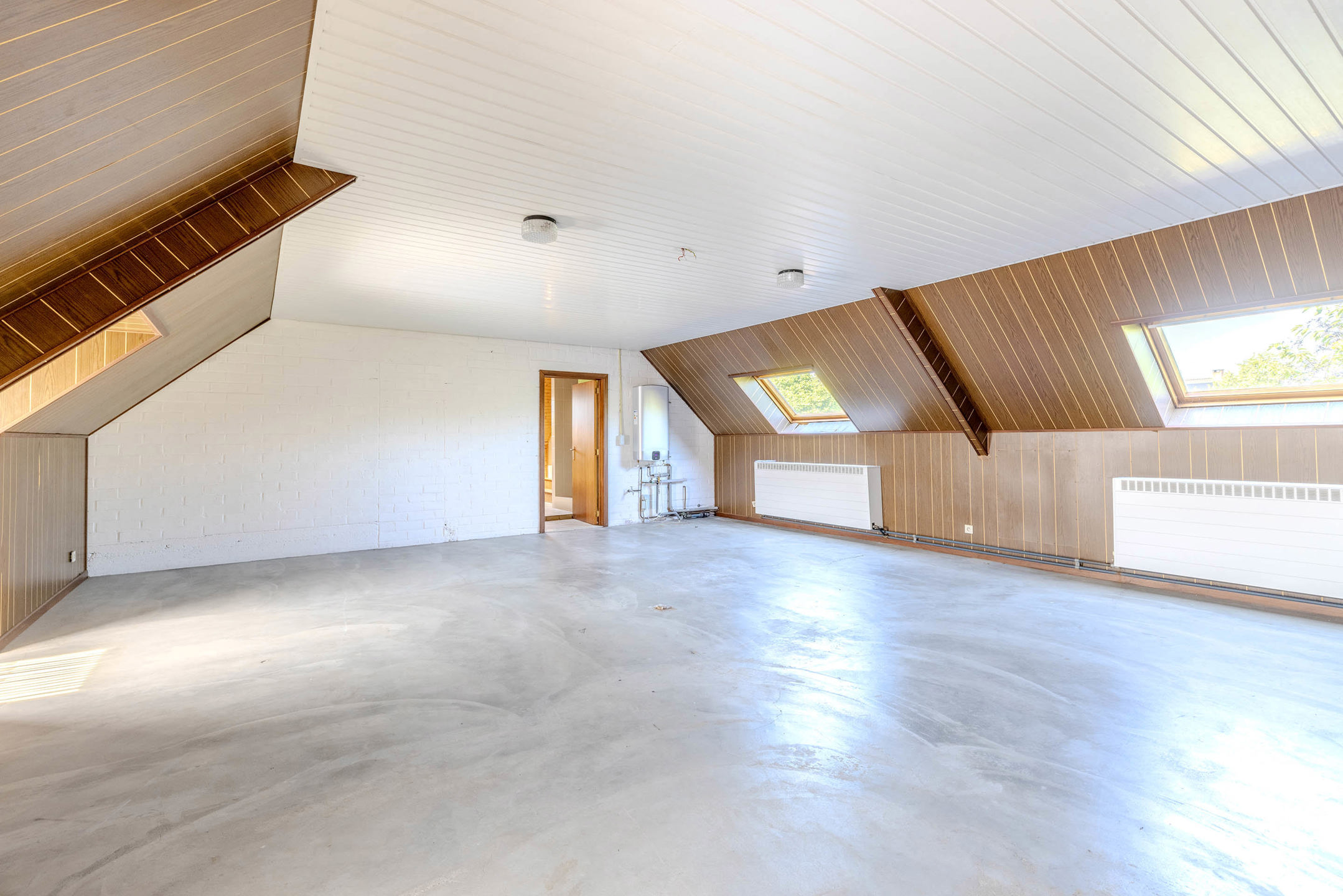 Villa met 5 slaapkamers op 2.400m²