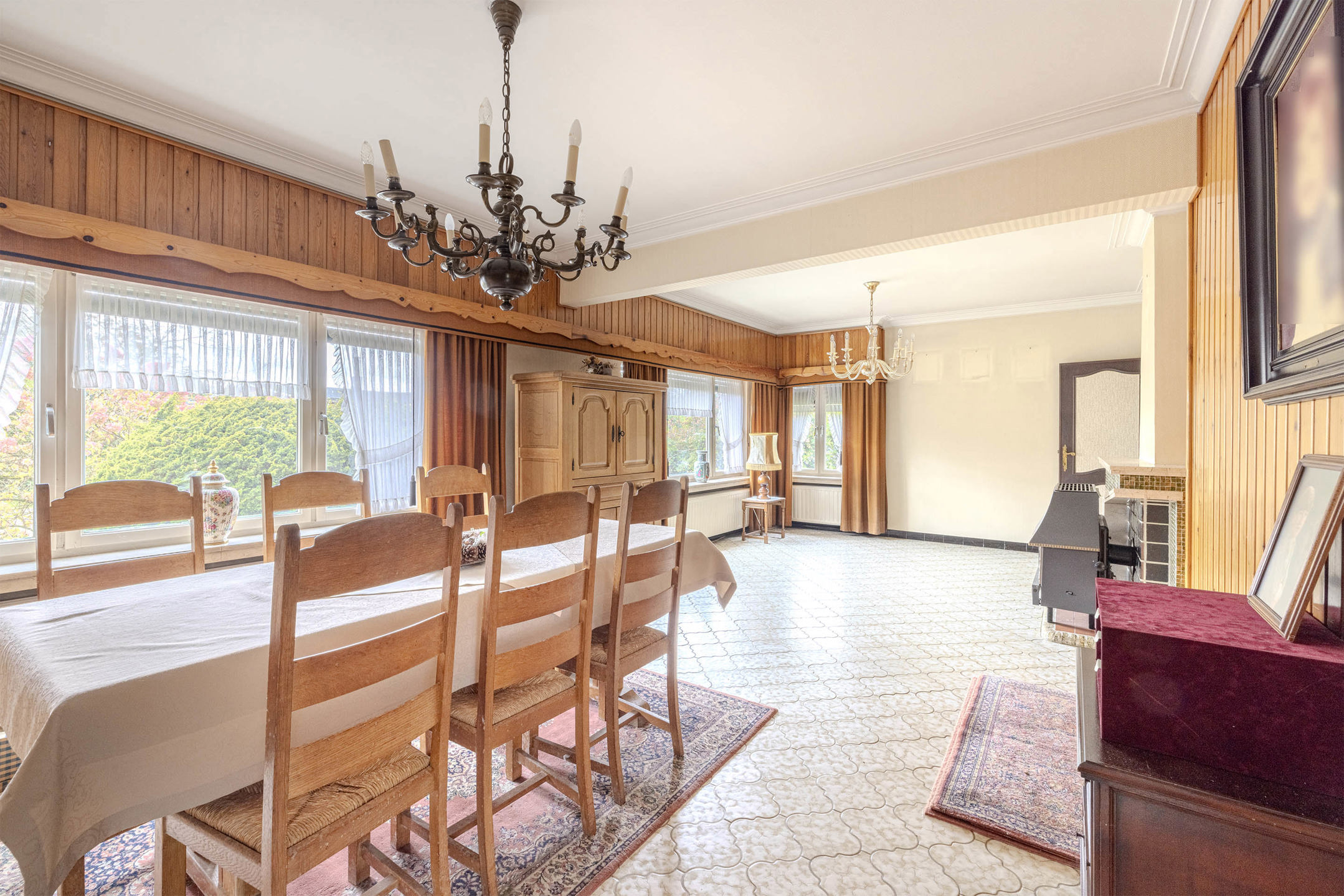 Volledig te renoveren woning op mooi perceel van 789 m²!