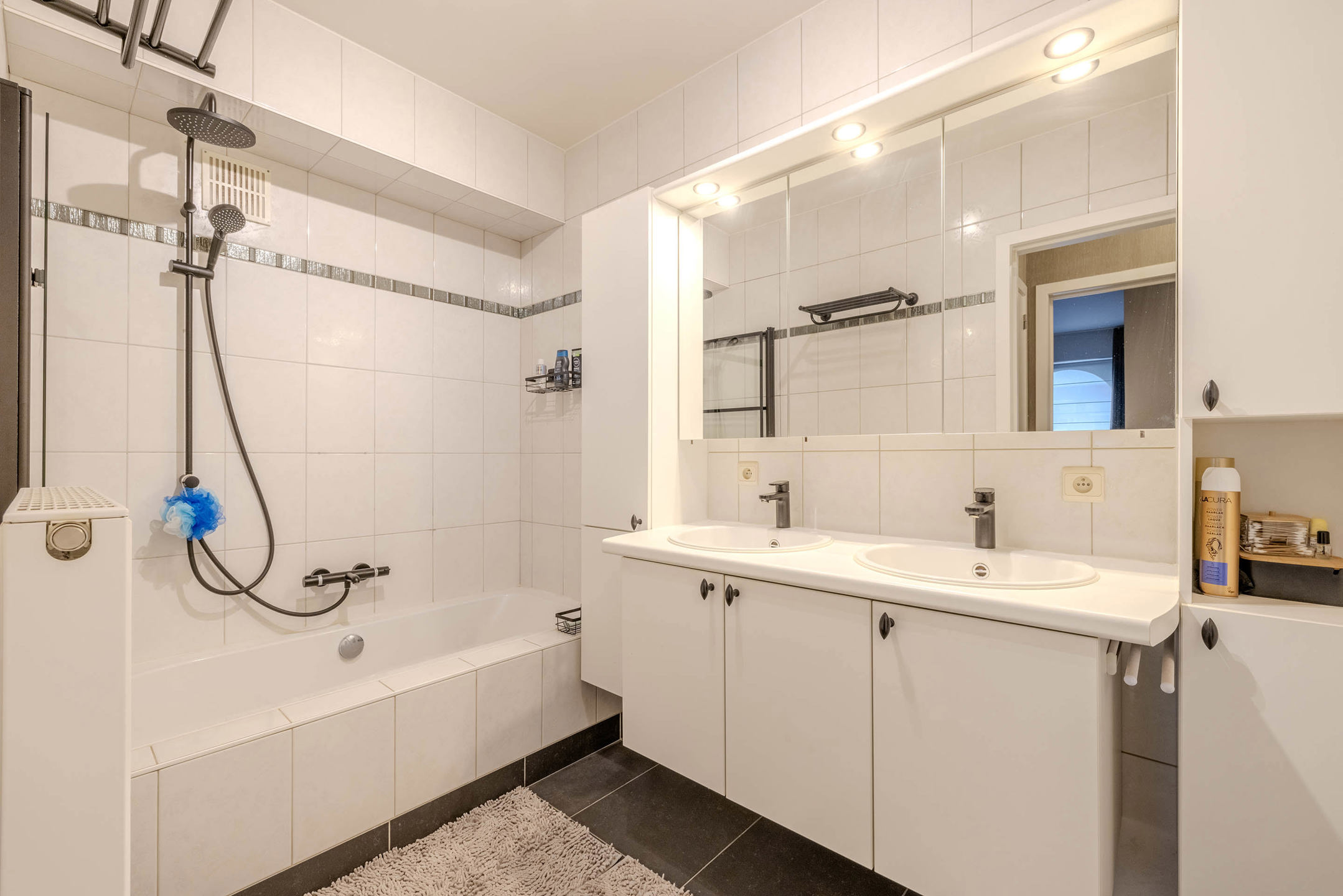 Instapklaar gelijkvloers appartement van 130 m² met twee slaapkamers!