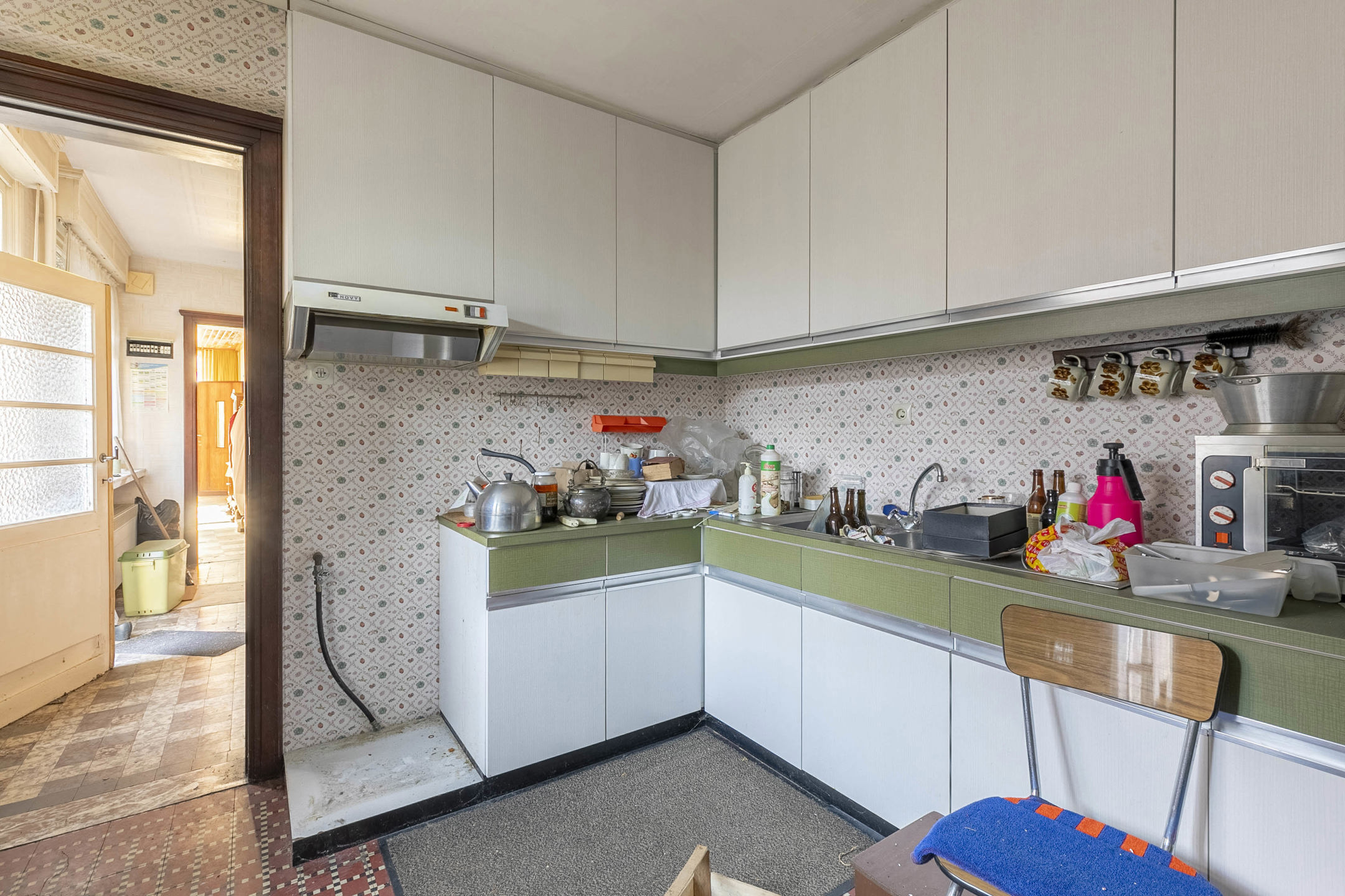 projectgrond bestaande uit woning en handelshuis!