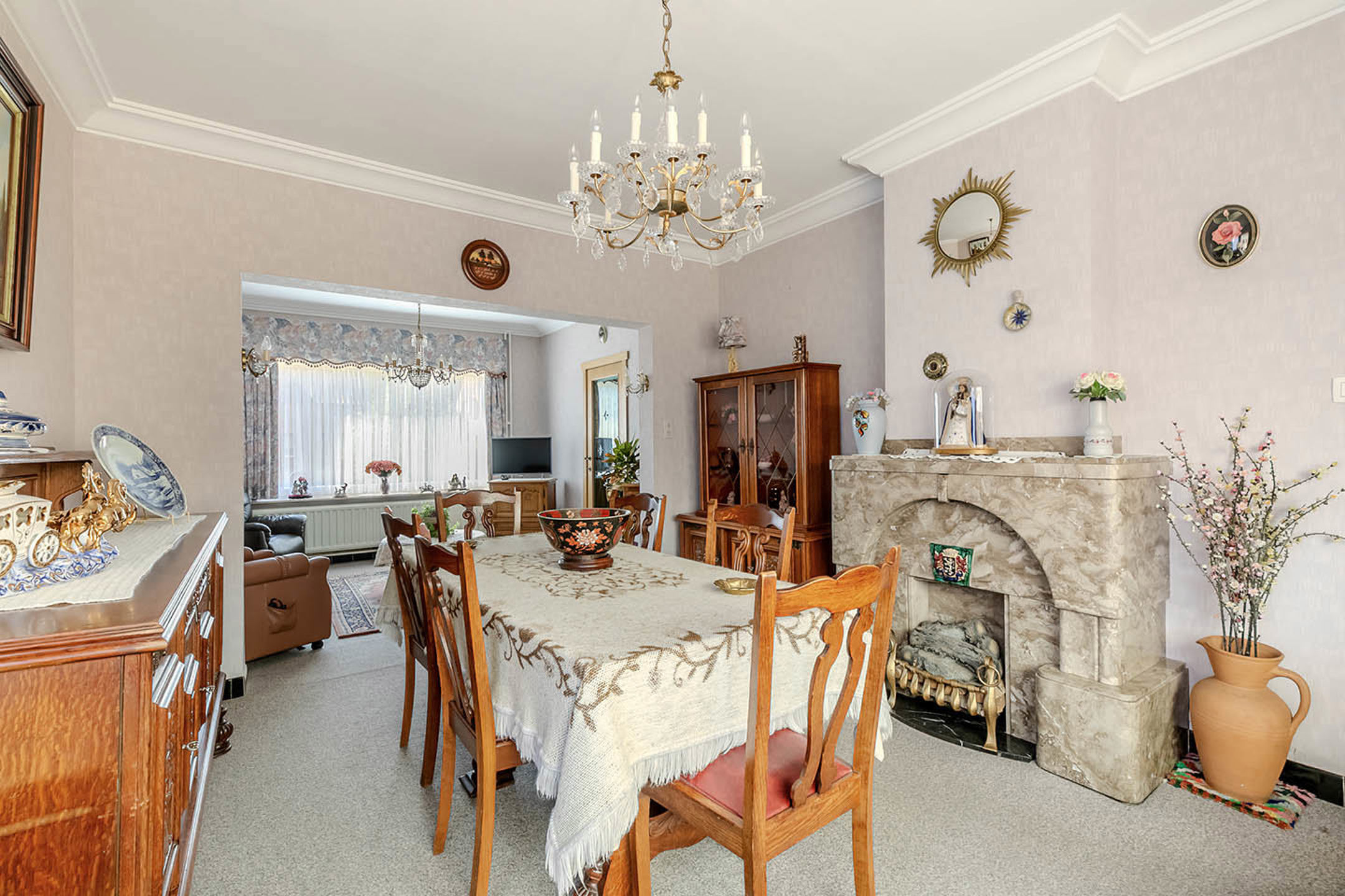 Te renoveren woning op mooi perceel van 910 m²!