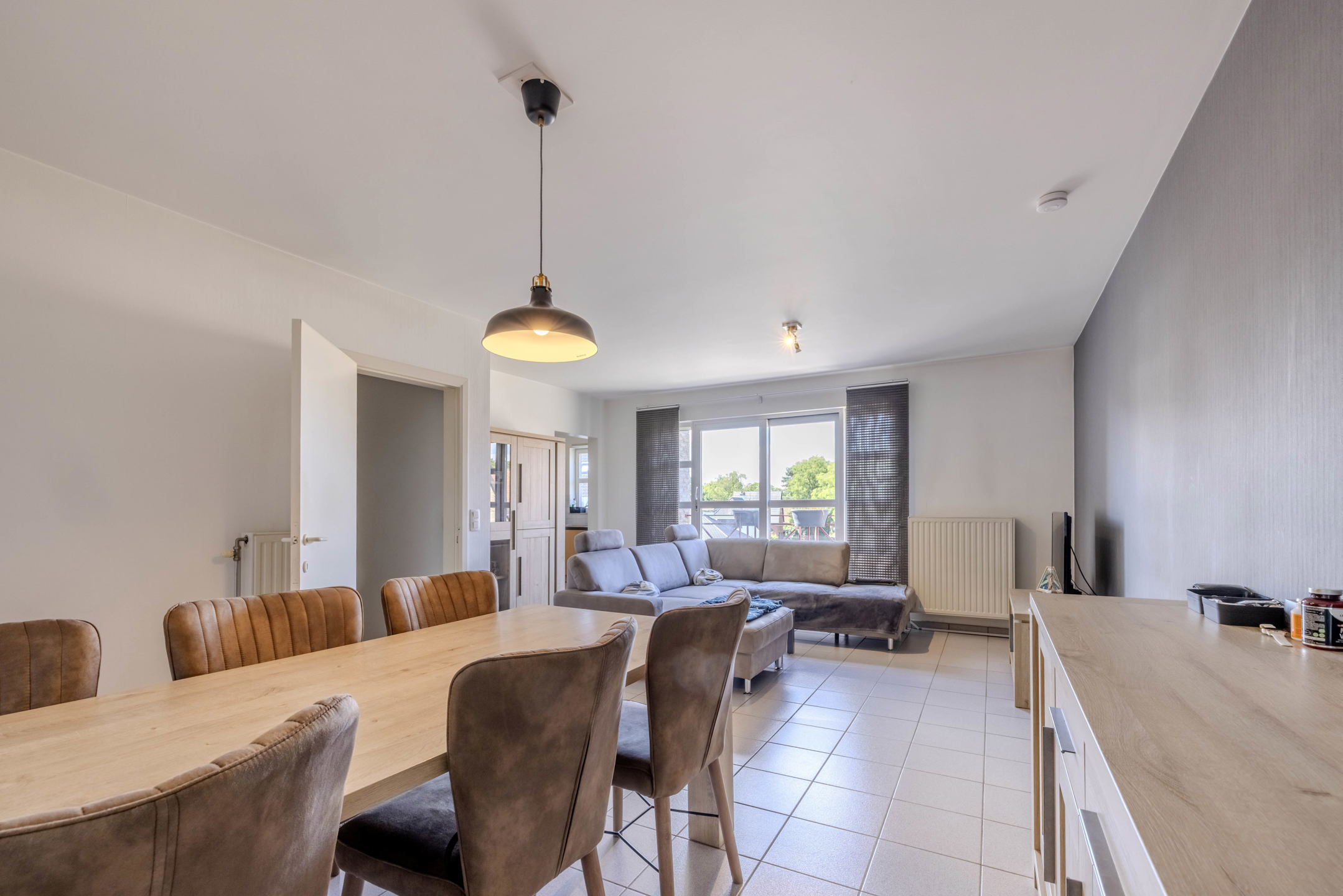 Ruim duplex appartement van 185m² met garage