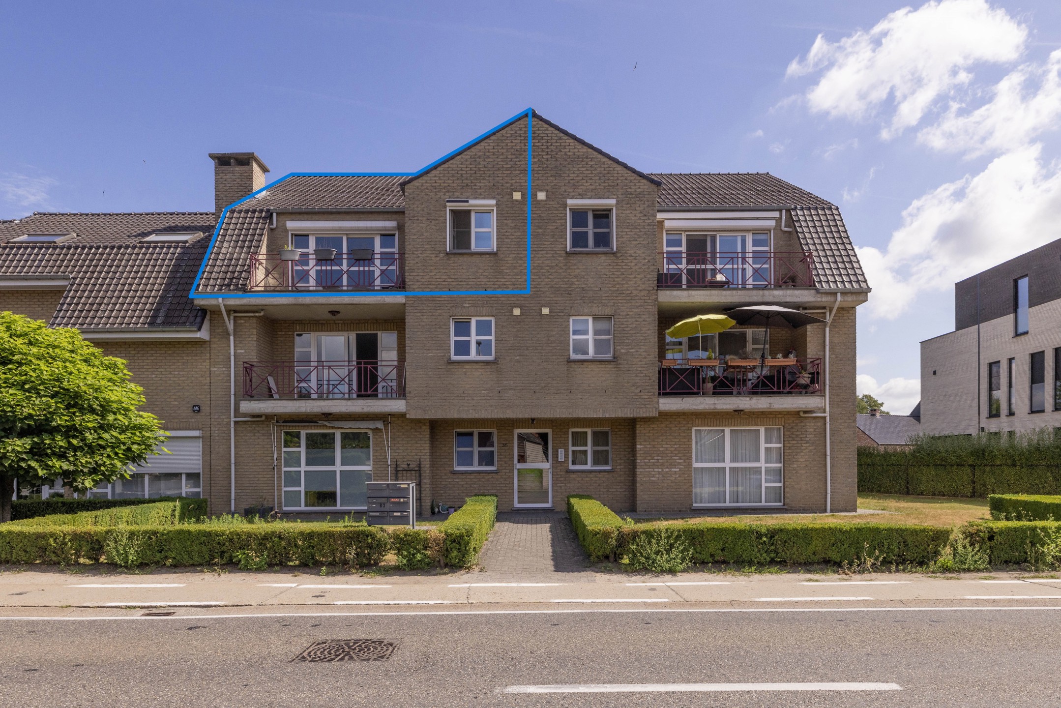 Ruim duplex appartement van 185m² met garage