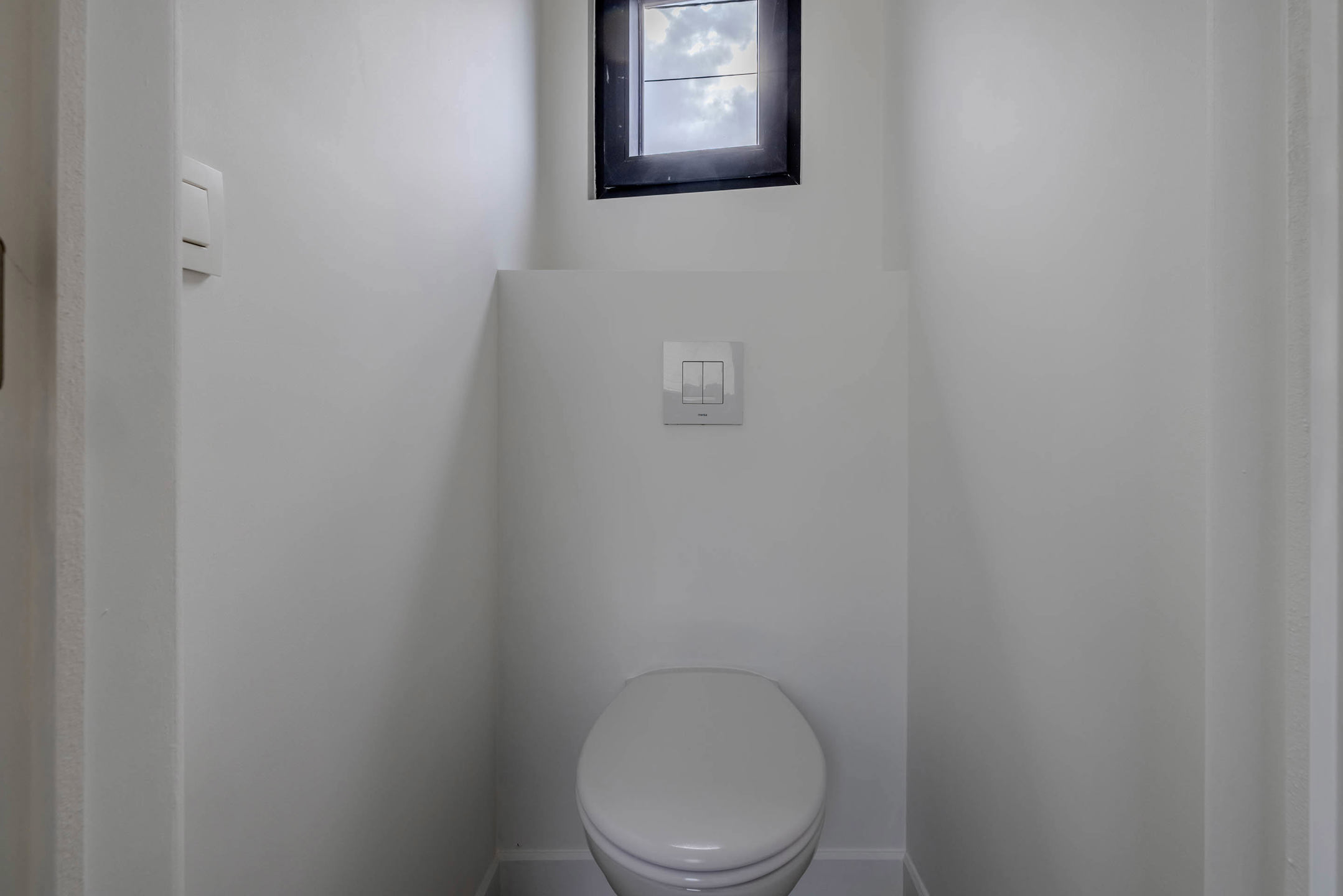 Volledig gerenoveerde woning op mooi perceel van 279 m²!