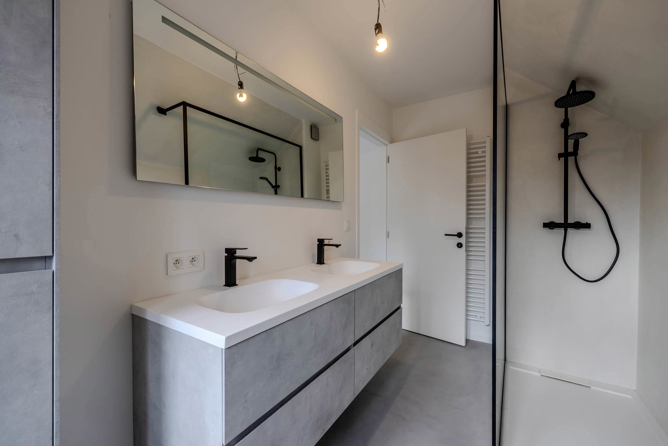 Volledig gerenoveerde woning op mooi perceel van 279 m²!