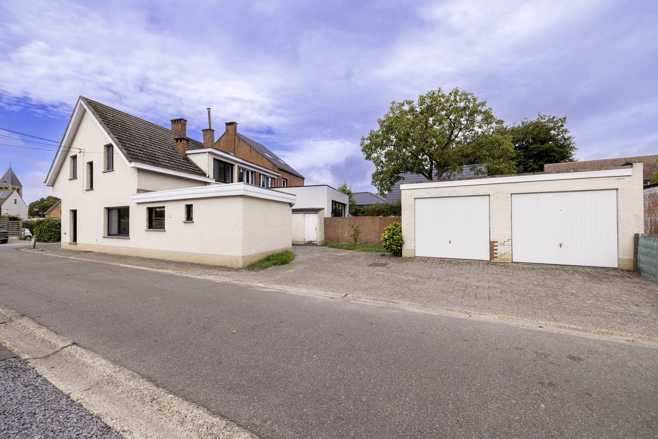 Volledig gerenoveerde woning op mooi perceel van 279 m²!