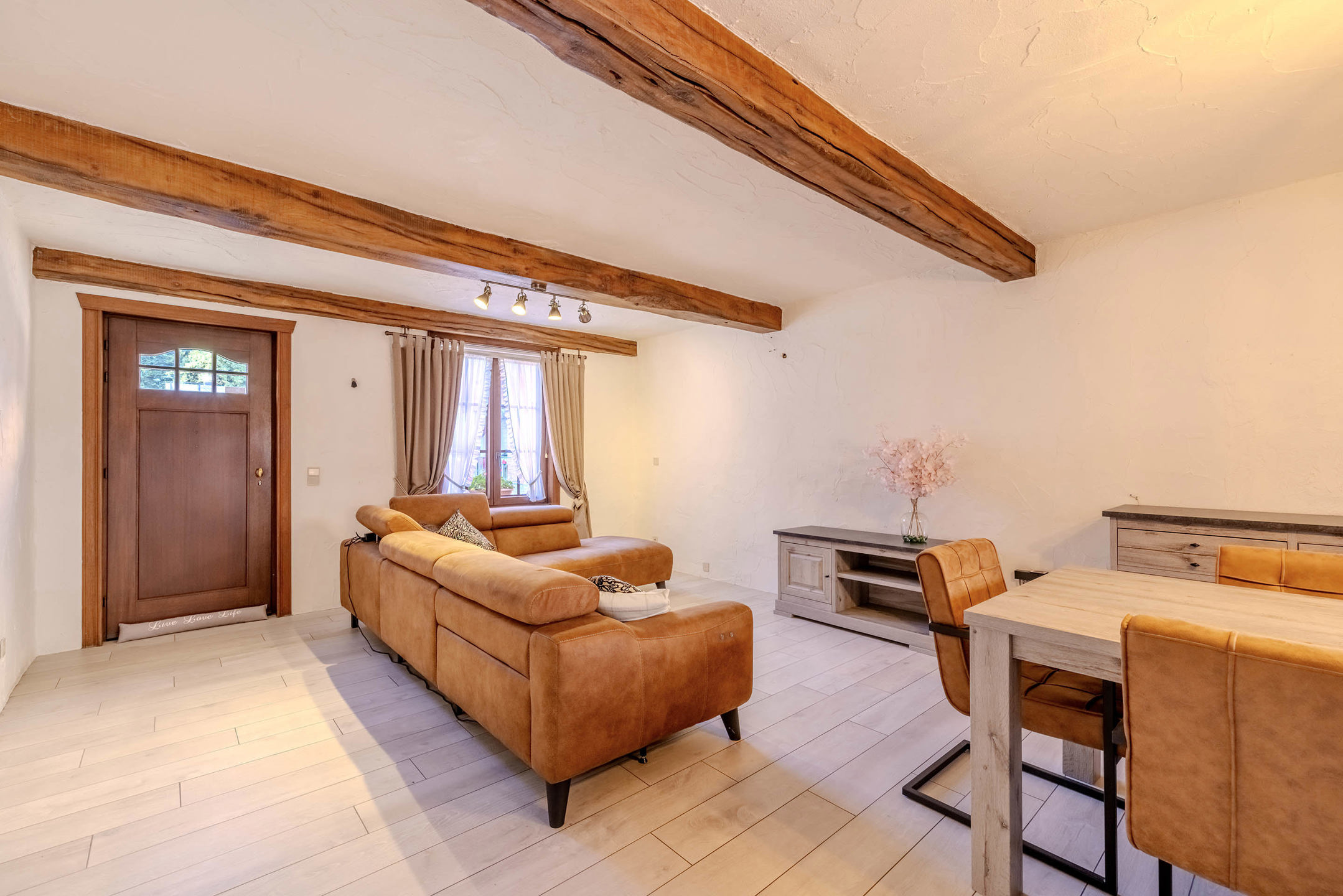 Instapklare, rustig gelegen woning op mooi perceel van 293 m²!