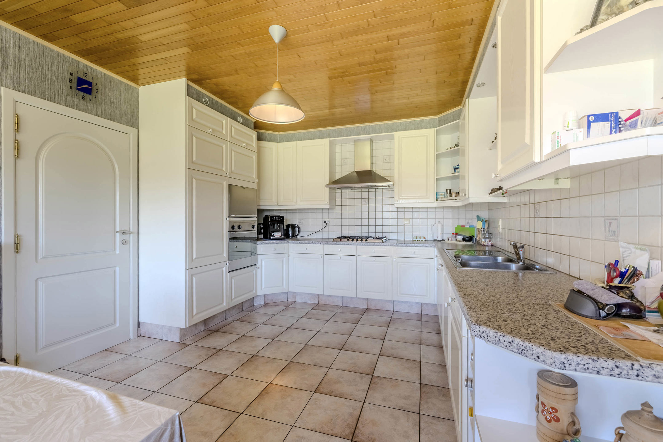 Instapklare woning op mooi perceel van 756 m² in een rustige straat!