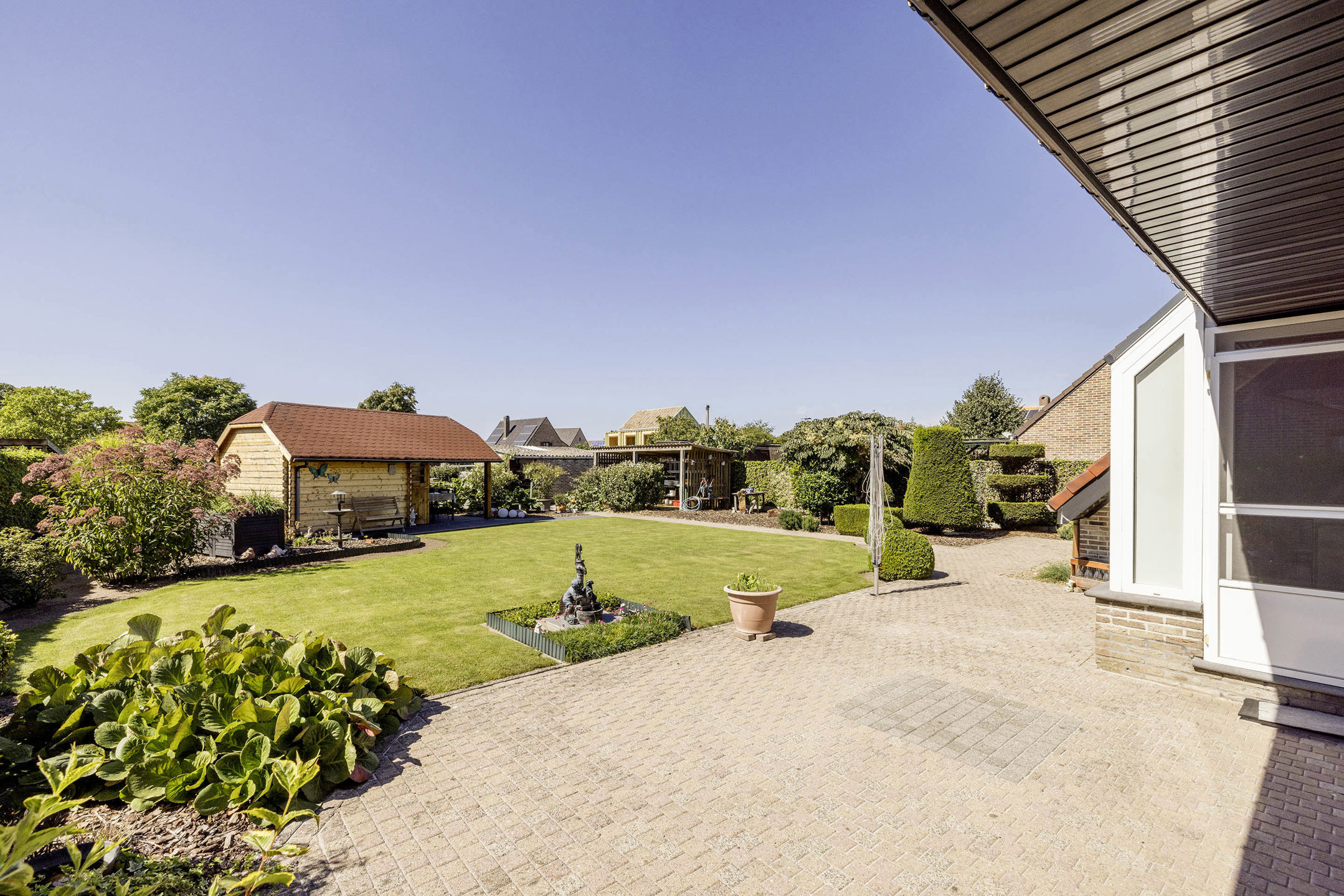 Instapklare woning op mooi perceel van 756 m² in een rustige straat!