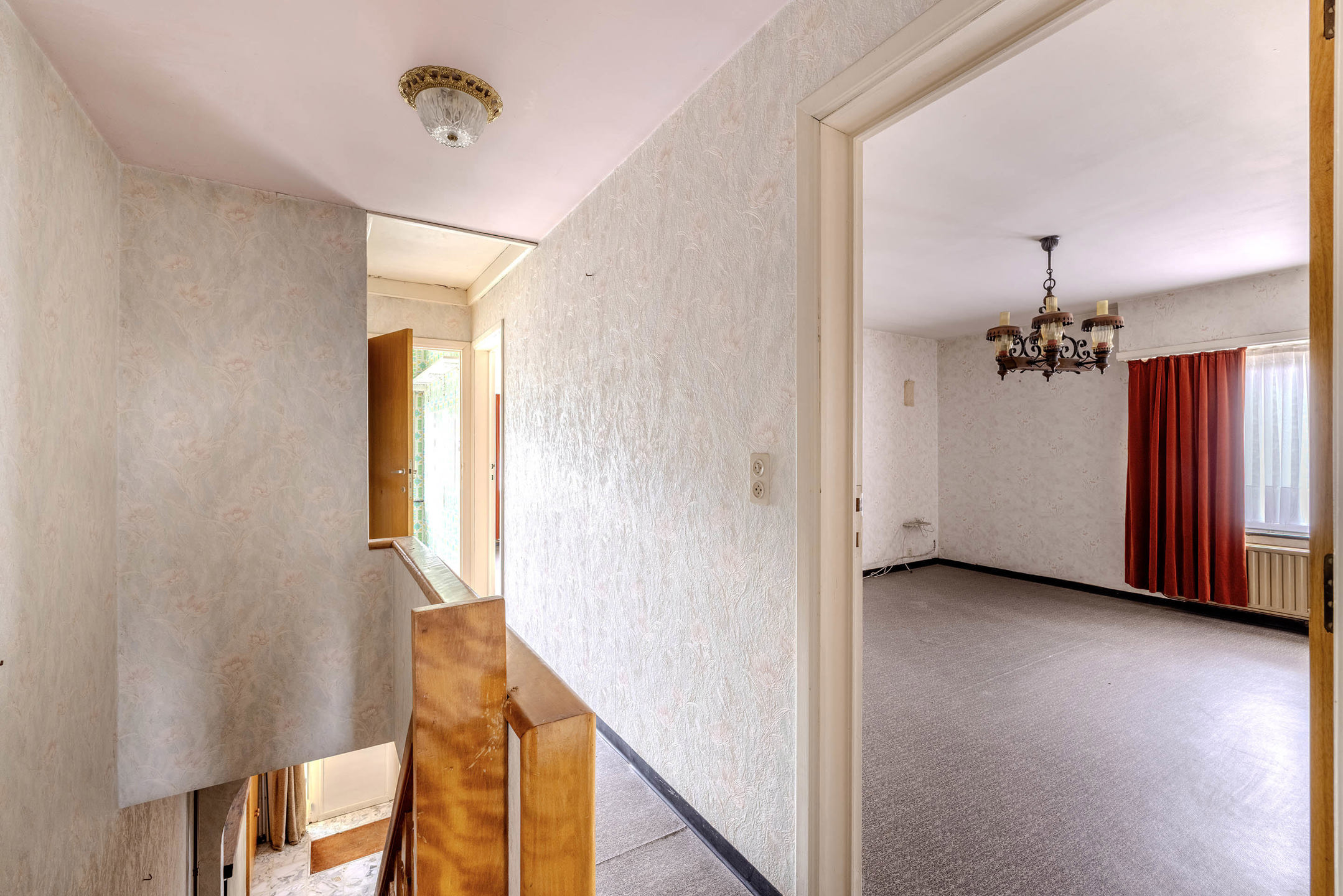 Te renoveren woning op mooi perceel van 430 m²!
