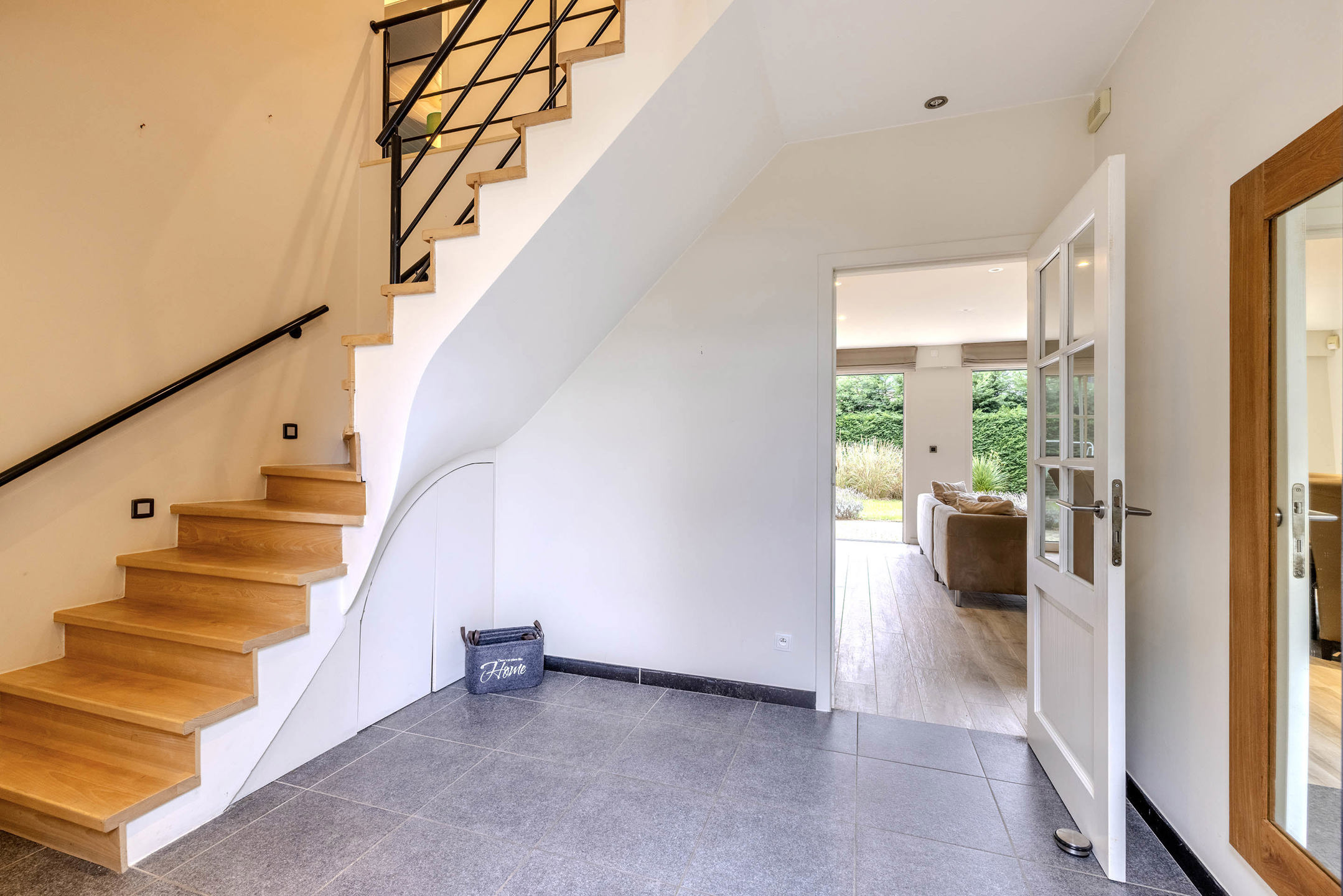 Instapklare, rustig gelegen woning op mooi perceel van 771 m²!
