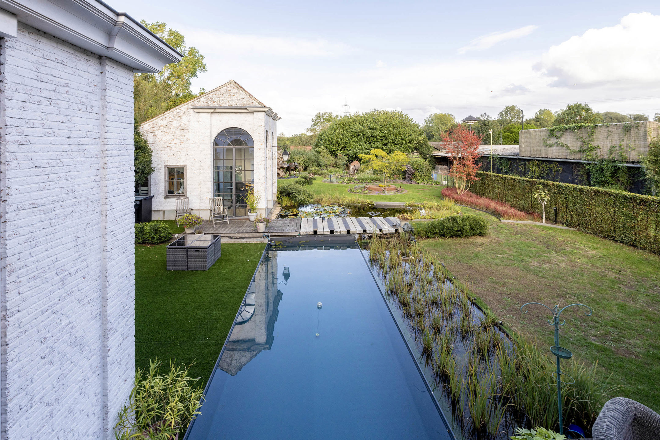 Landelijke nieuwbouwvilla (met optionele manege)