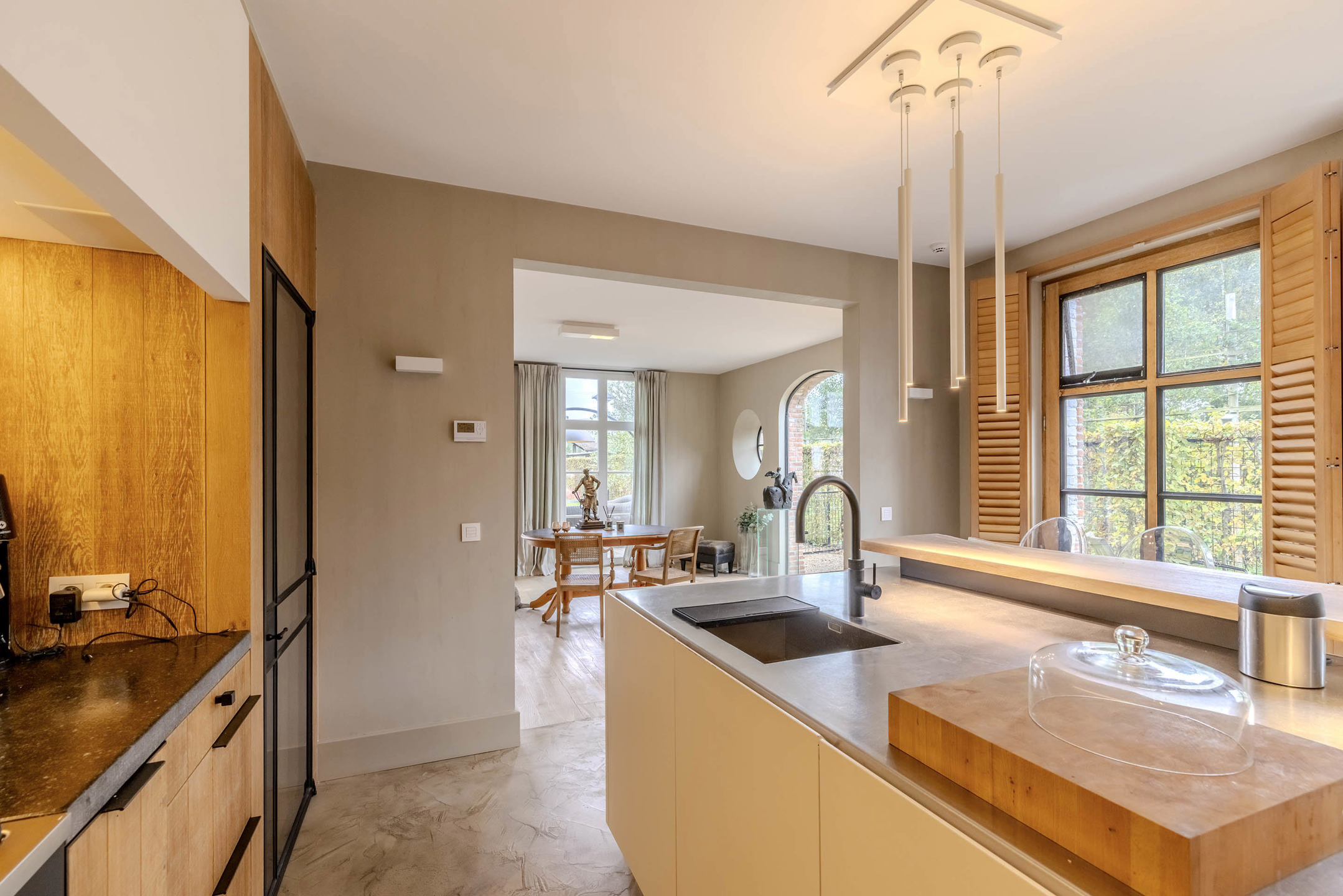 Landelijke nieuwbouwvilla (met optionele manege)