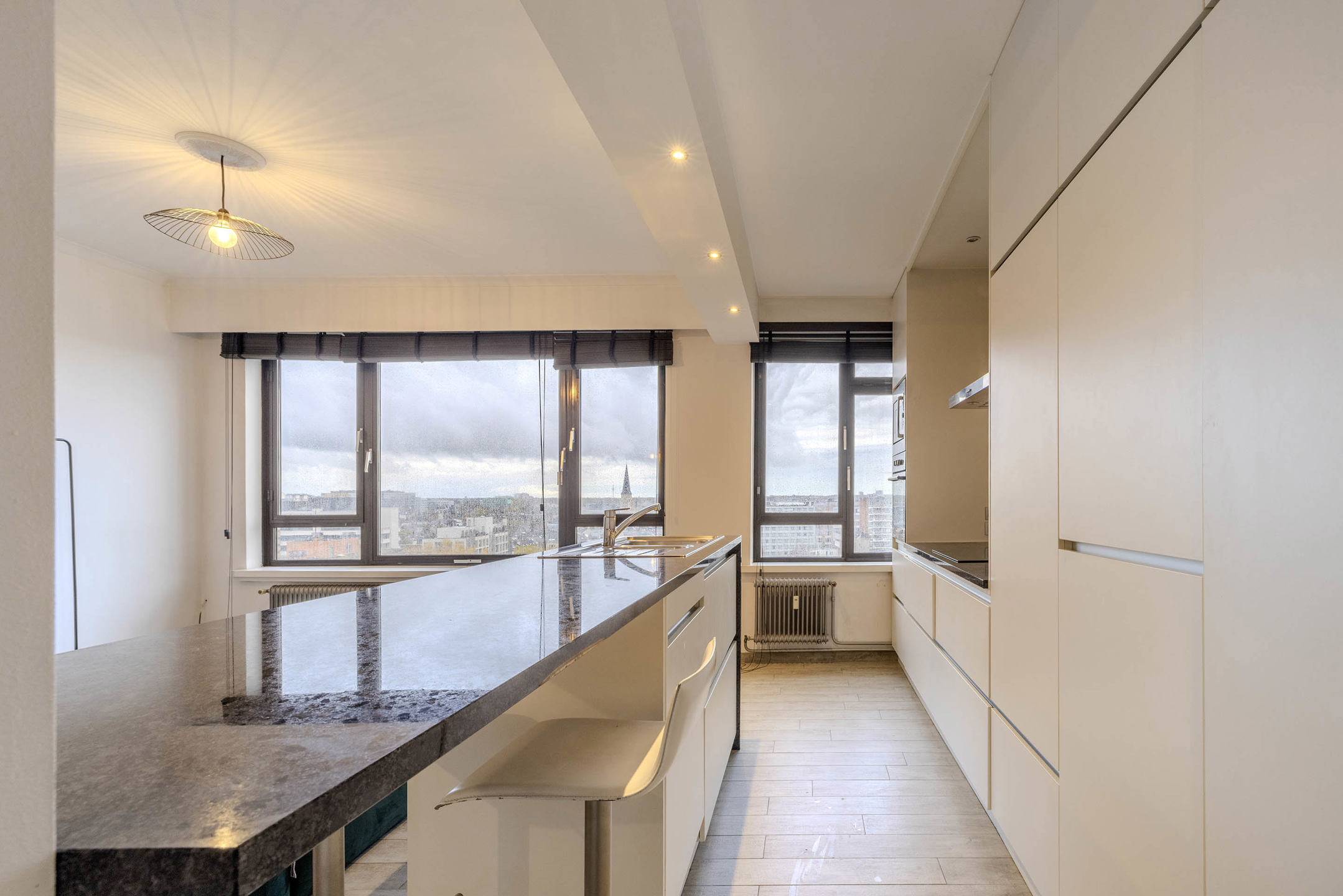 Instapklaar appartement met fenomenaal uitzicht