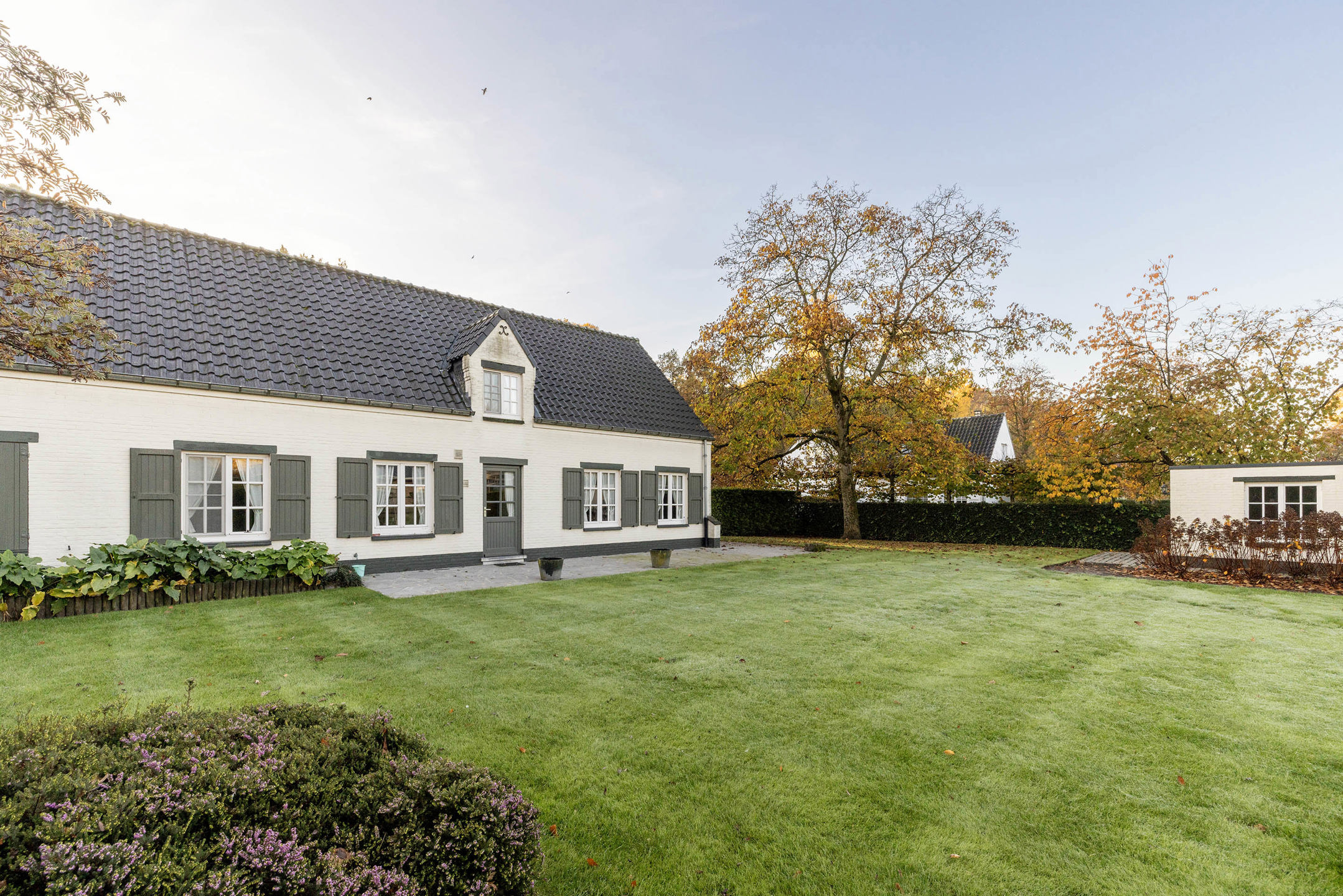 Prachtige villa met atelier over park de Renesse