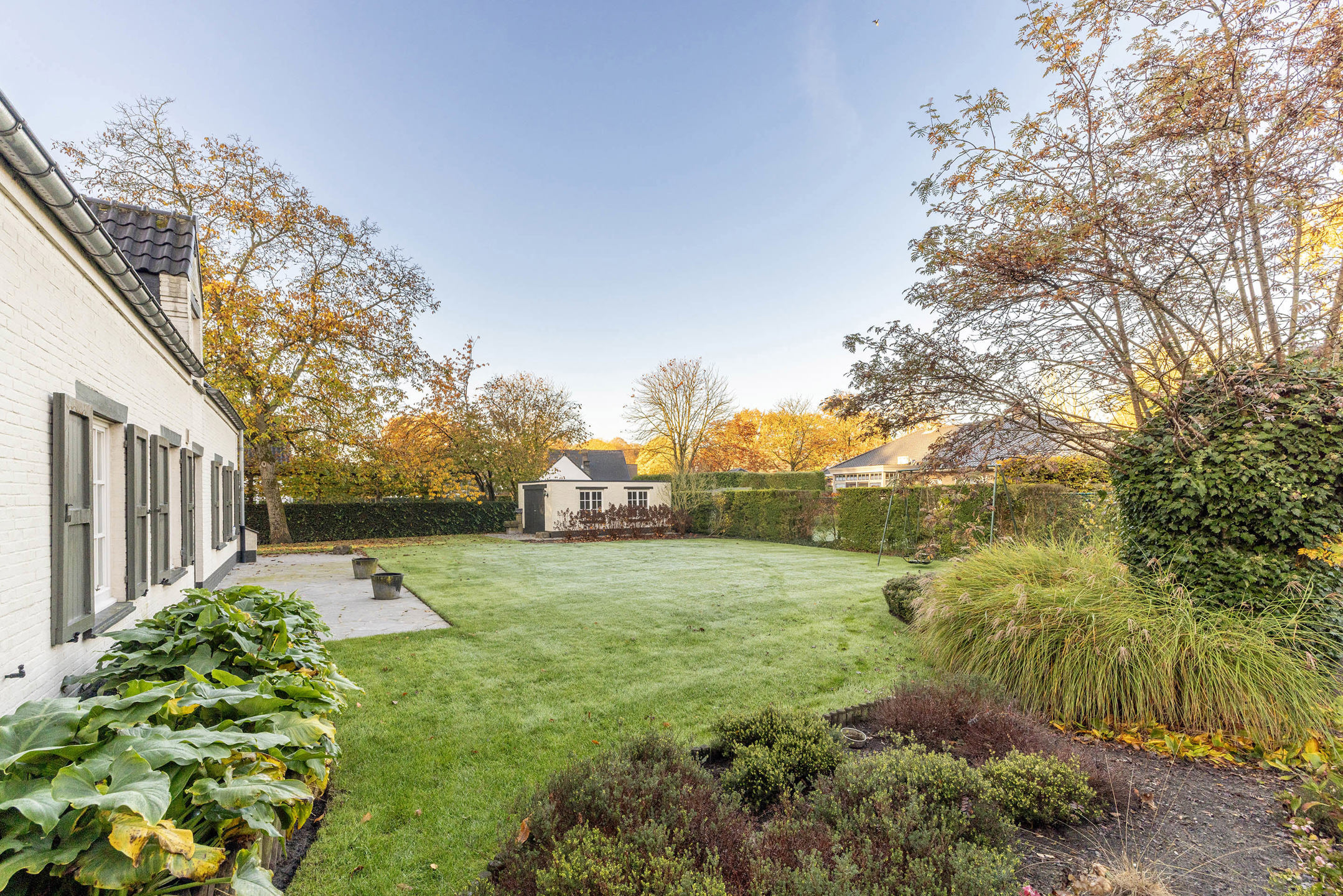 Prachtige villa met atelier over park de Renesse