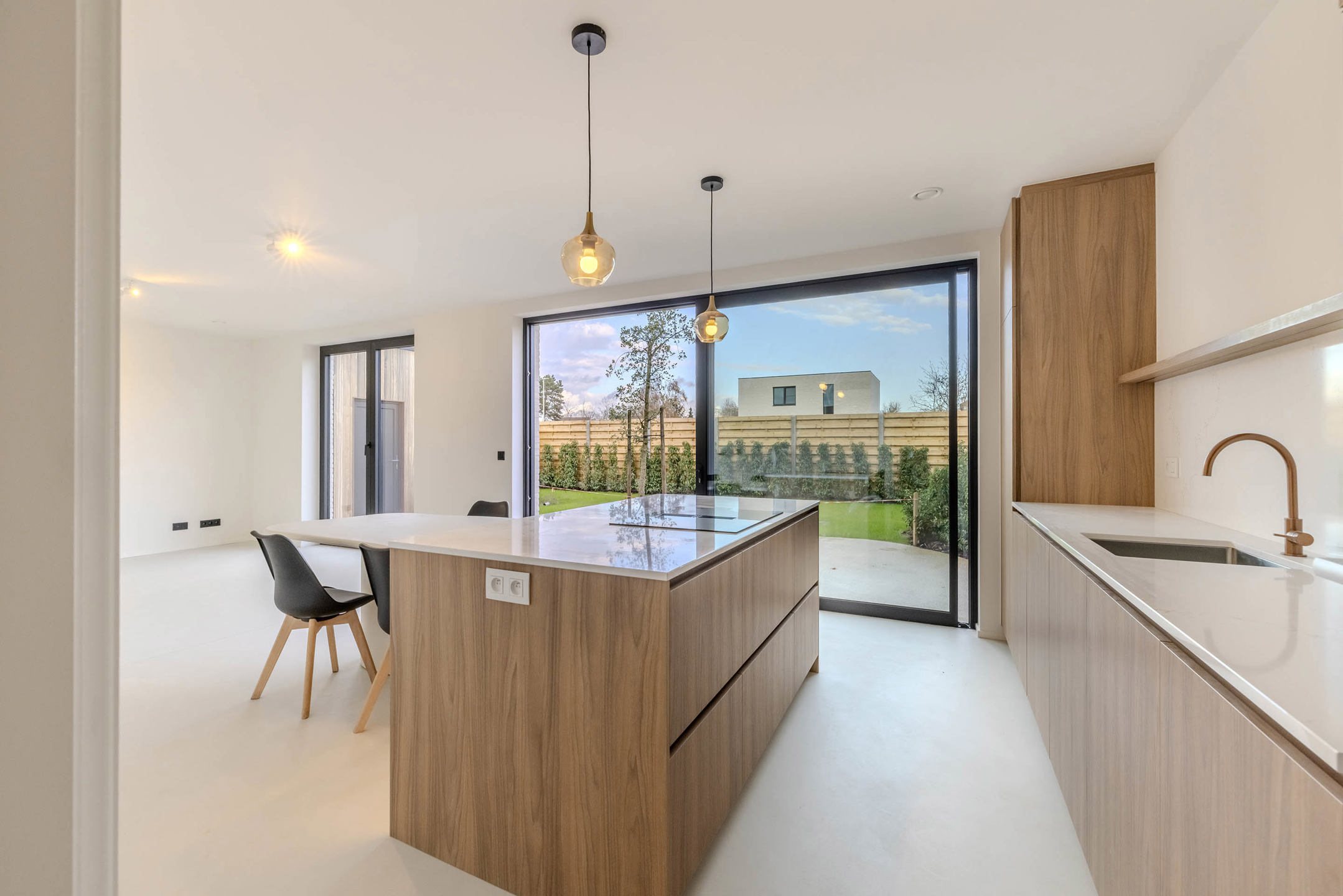 High-end & stijlvol afgewerkte nieuwbouwwoning