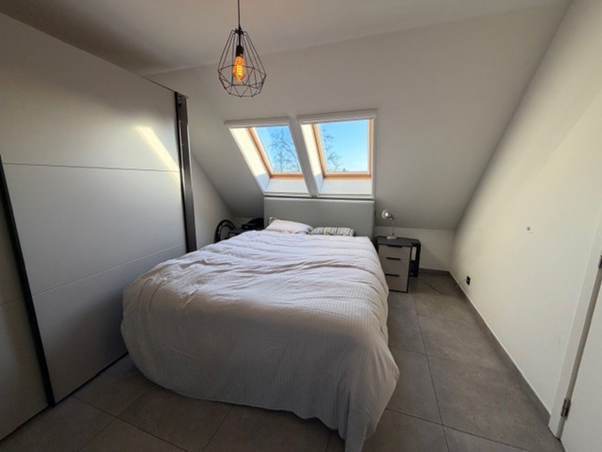 Dakappartement met 1 slaapkamer en terras in Oostmalle!