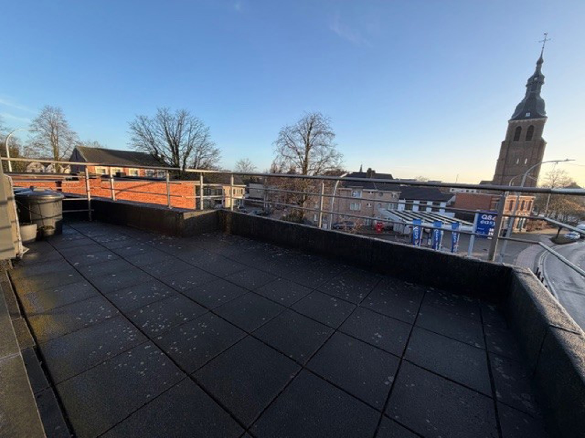 Dakappartement met 1 slaapkamer en terras in Oostmalle!