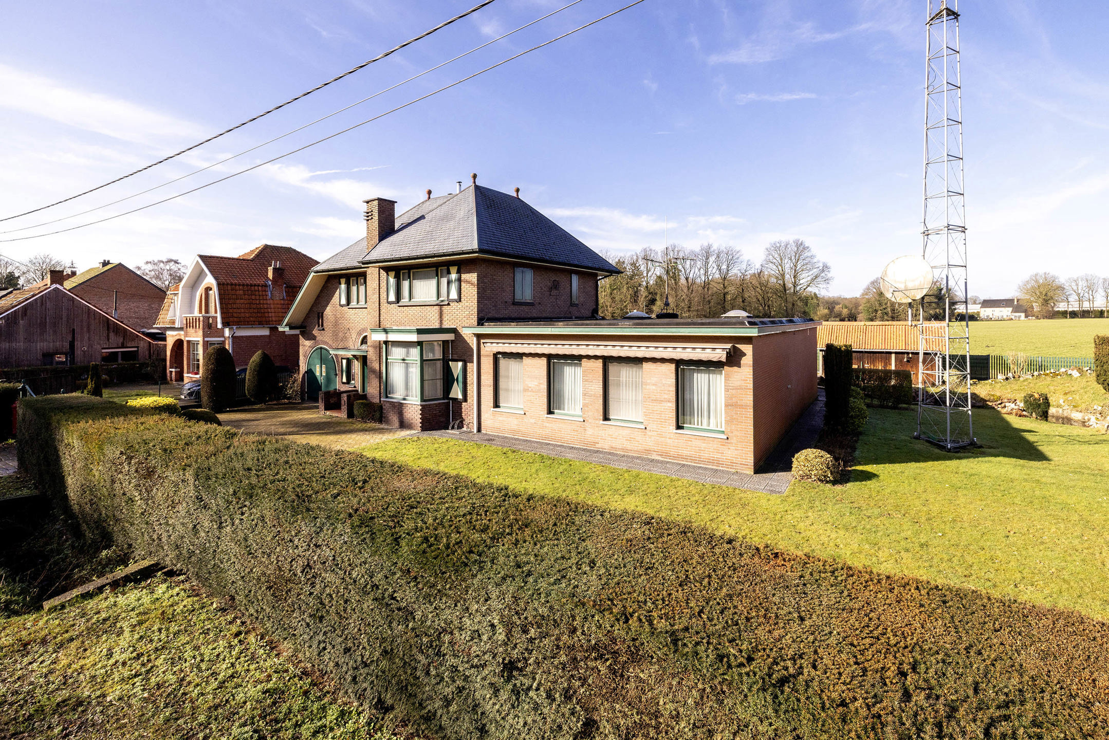 Karaktervolle woning op mooi perceel van 1.086 m² met vrij zicht!