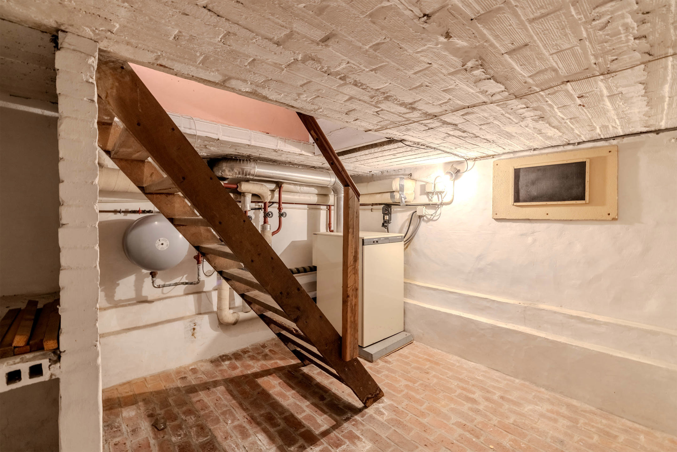 Karaktervolle woning op mooi perceel van 1.086 m² met vrij zicht!