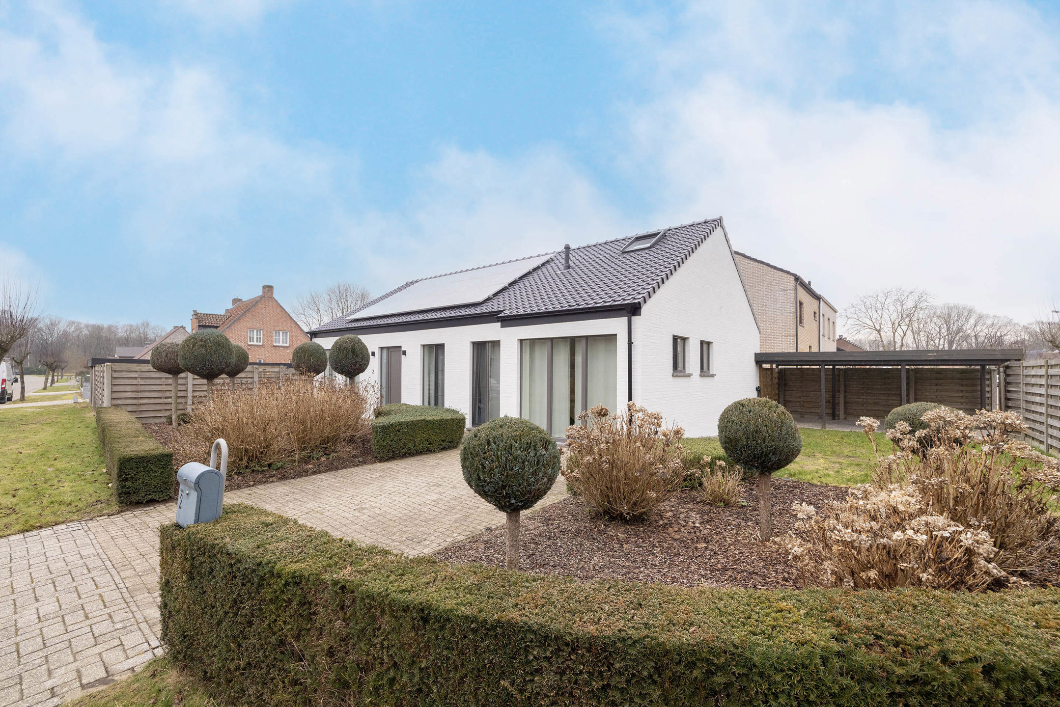 Volledig gerenoveerde woning op mooi perceel van 622 m²!