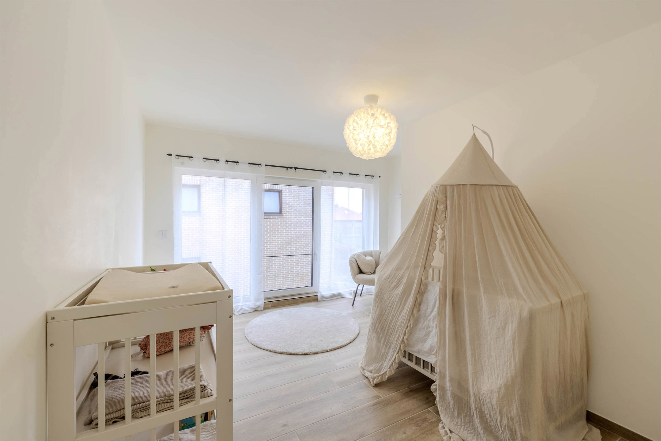 Volledig gerenoveerde woning op mooi perceel van 622 m²!