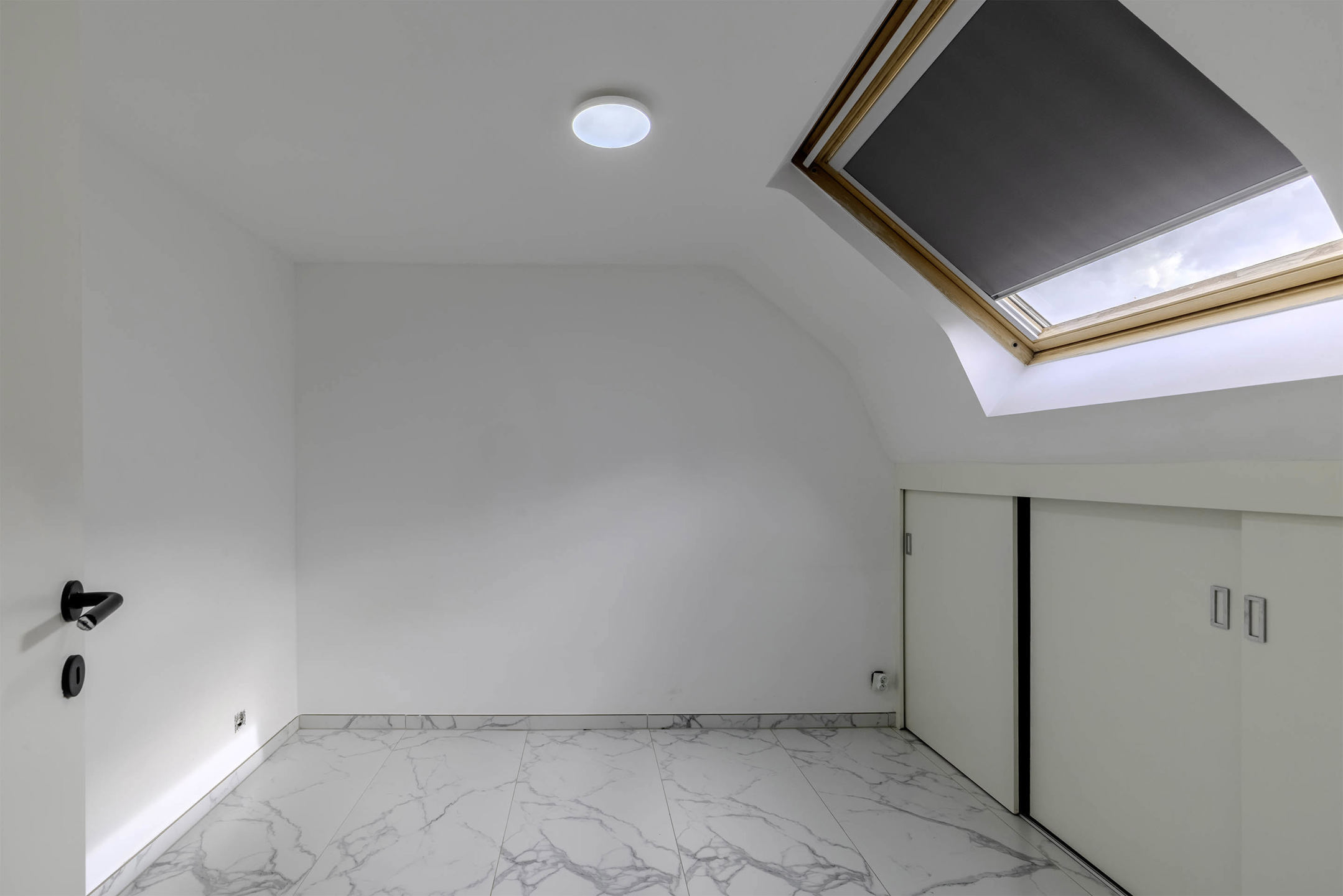 Handelshuis of Woonst in centrum Malle!