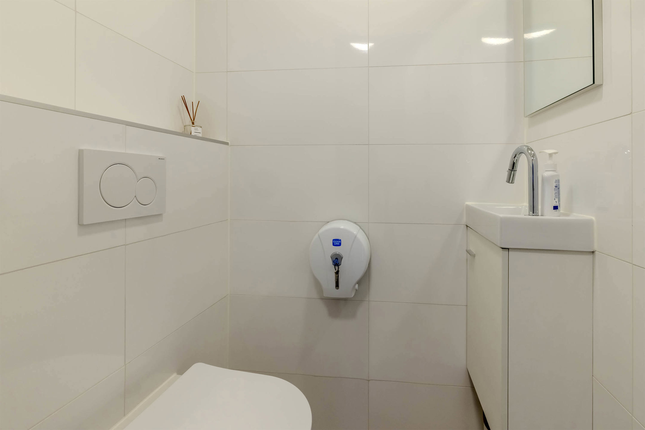 Handelshuis of Woonst in centrum Malle!