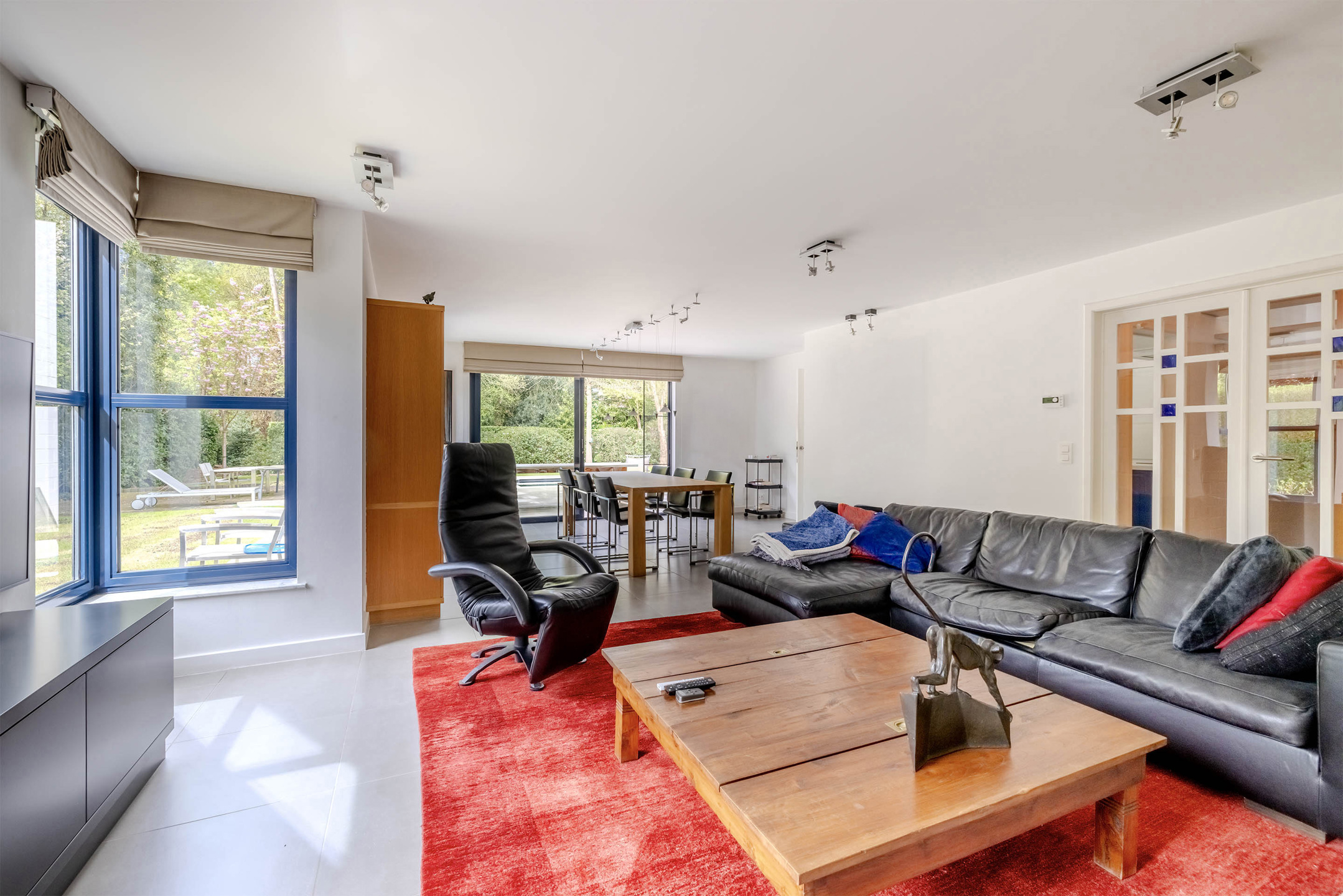 Unieke villawoning met zwembad op perceel van 2.088 m²!