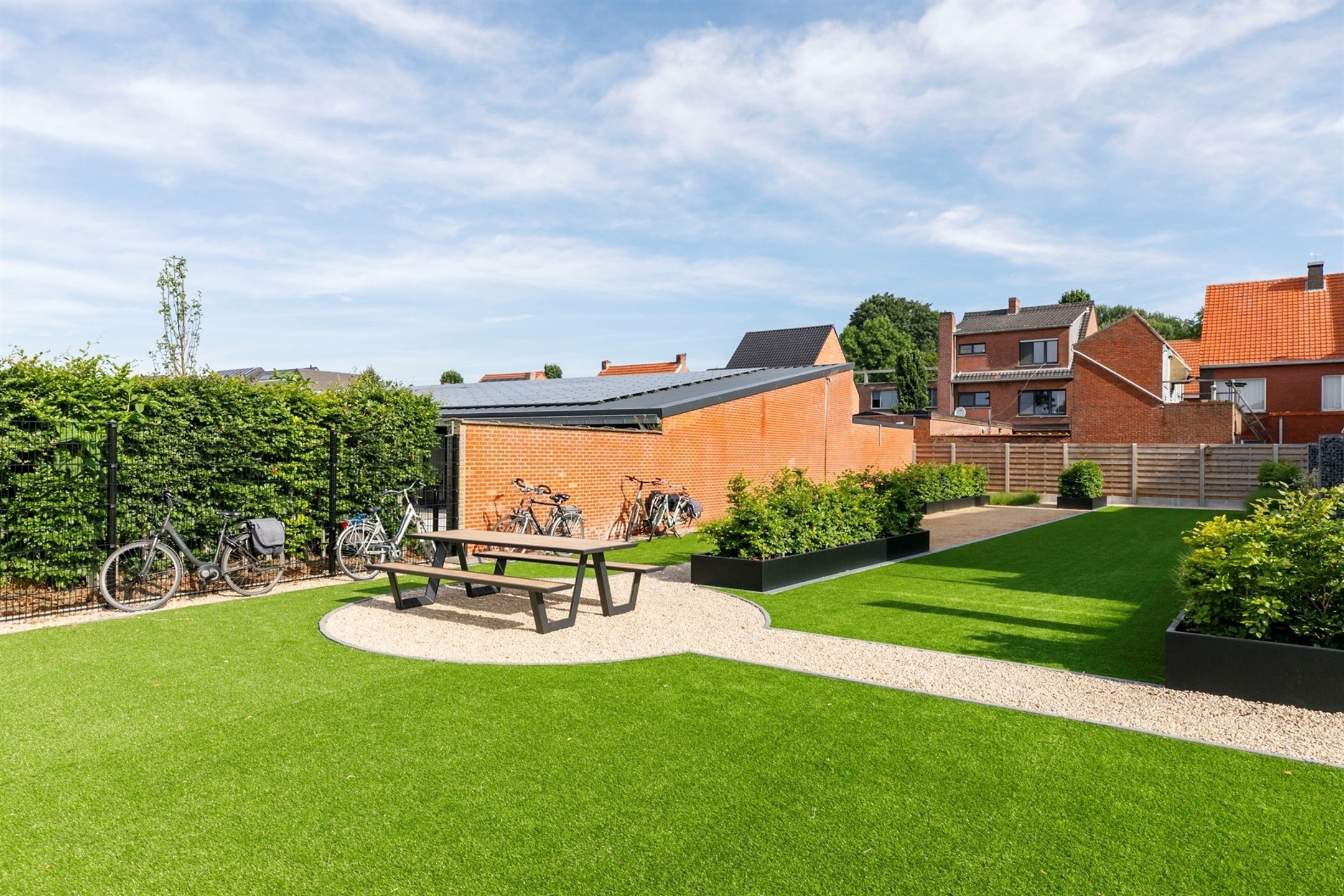 Instapklaar gelijkvloers appartement van 101m² met terras!