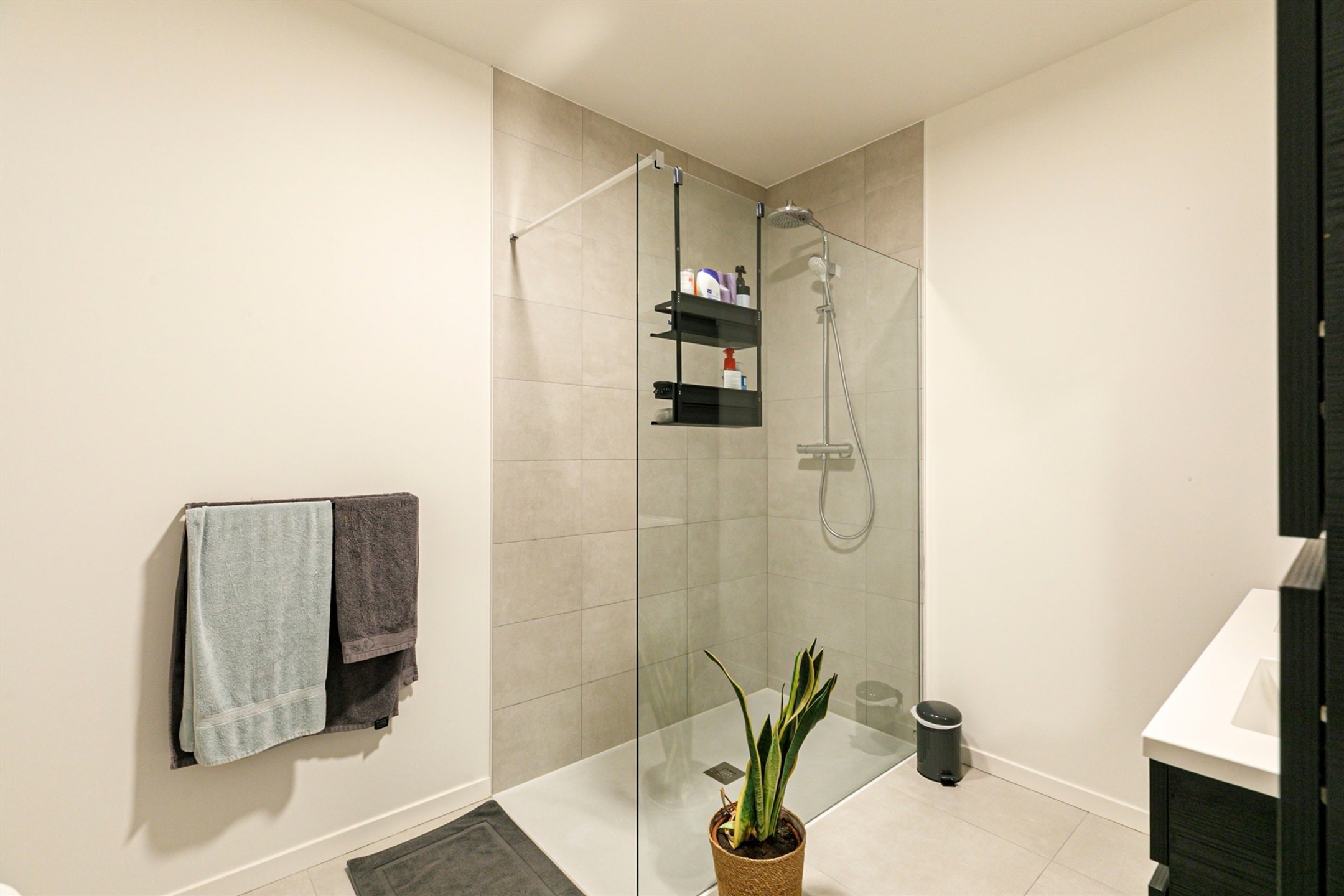 Instapklaar gelijkvloers appartement van 101m² met terras!