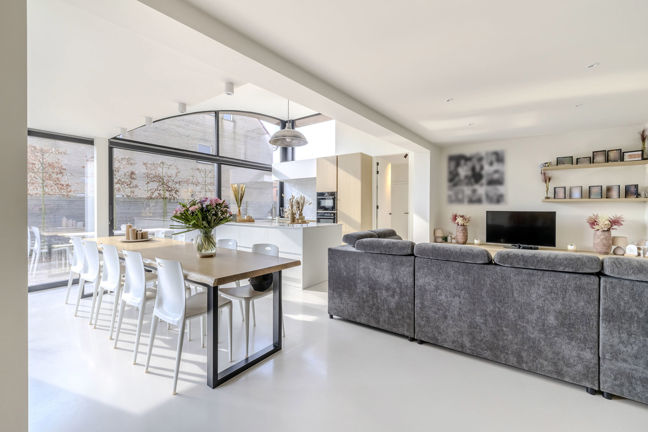 Instapklare woning in Wechelderzande met 4 slaapkamers!