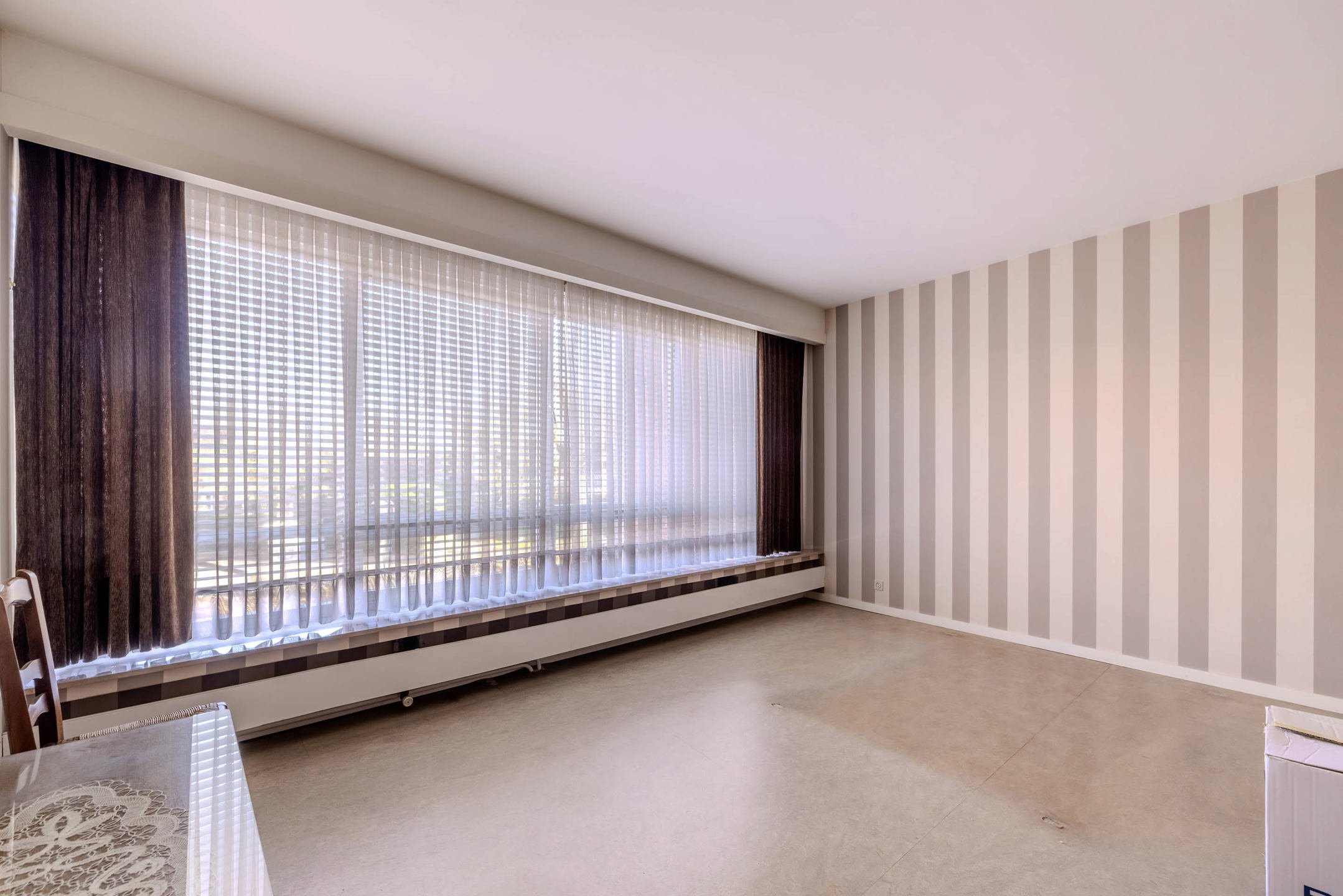 Ruim handelshuis in centrum Gierle op 492 m²!