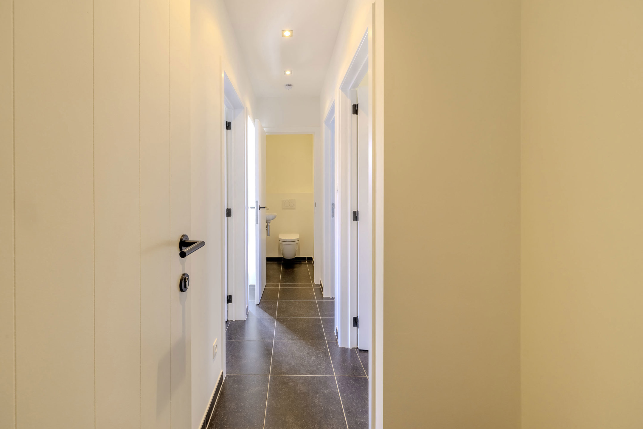 Instapklaar 2-slaapkamerappartement in Lille!