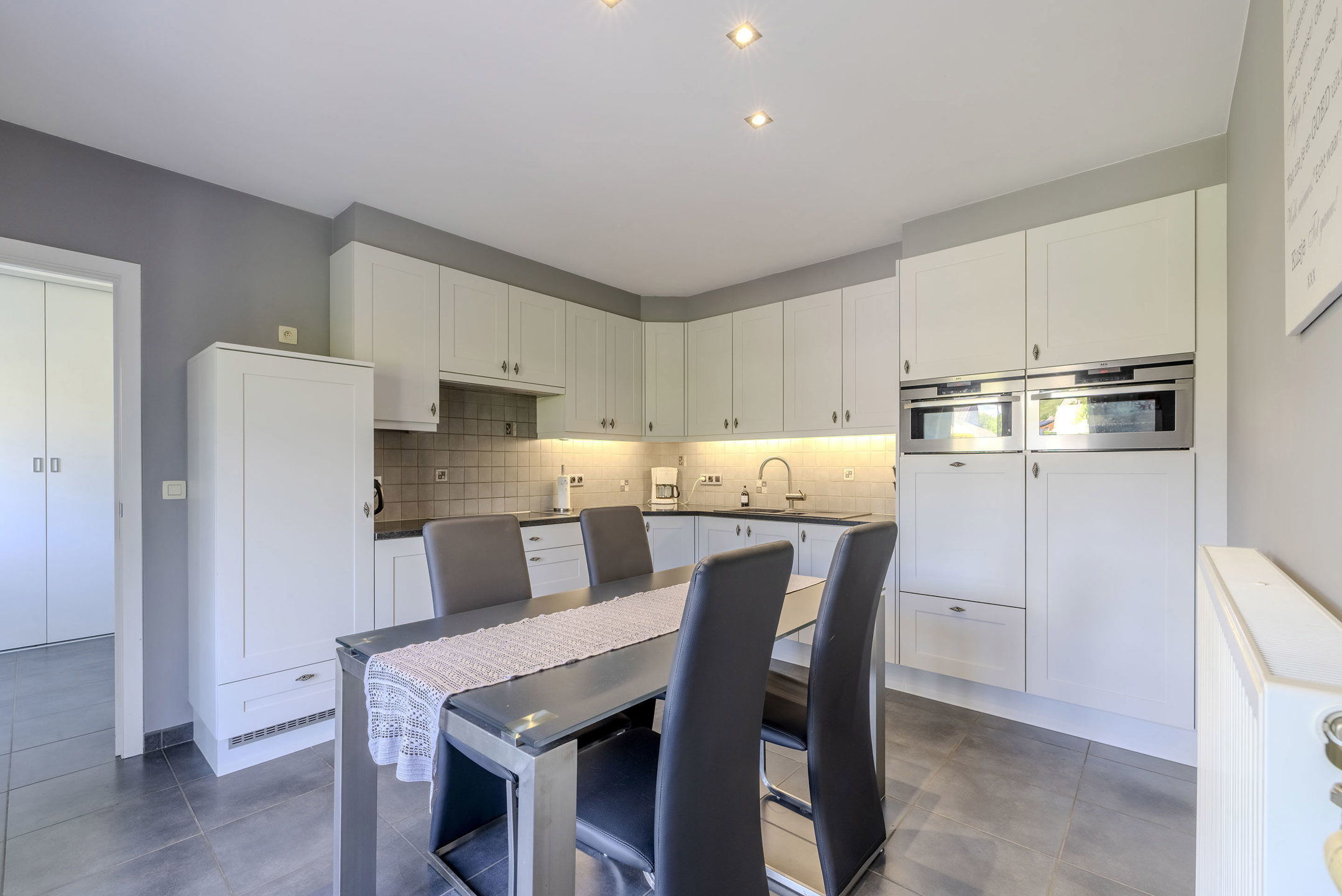 Instapklare woning met mogelijk 5 slaapkamers!