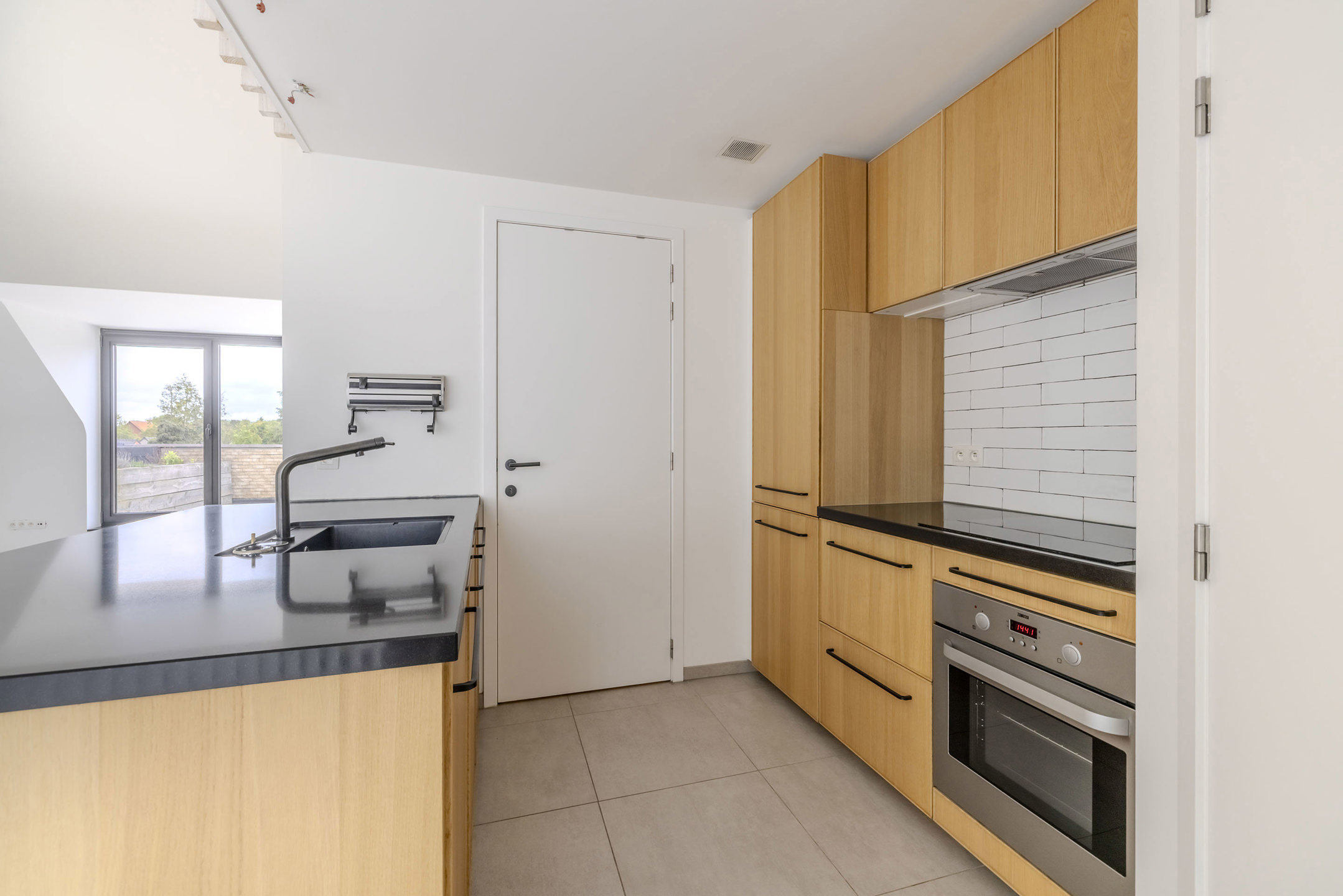 Instapklaar 1 slaapkamer appartement met terras!