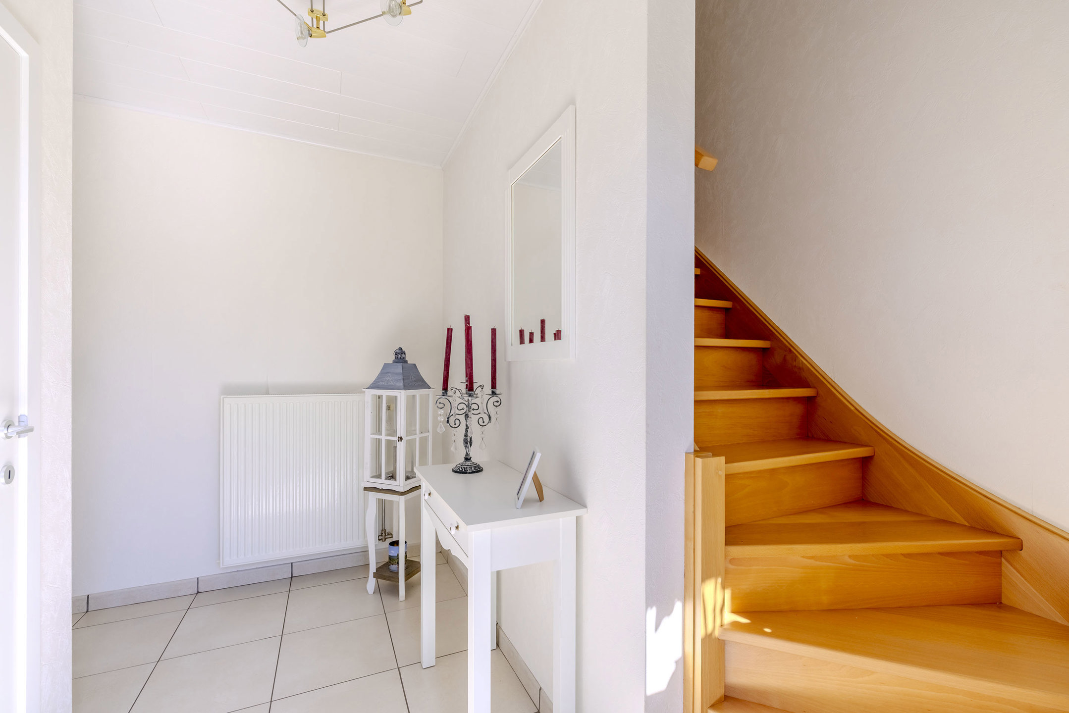 Instapklare woning met mogelijk 5 slaapkamers!